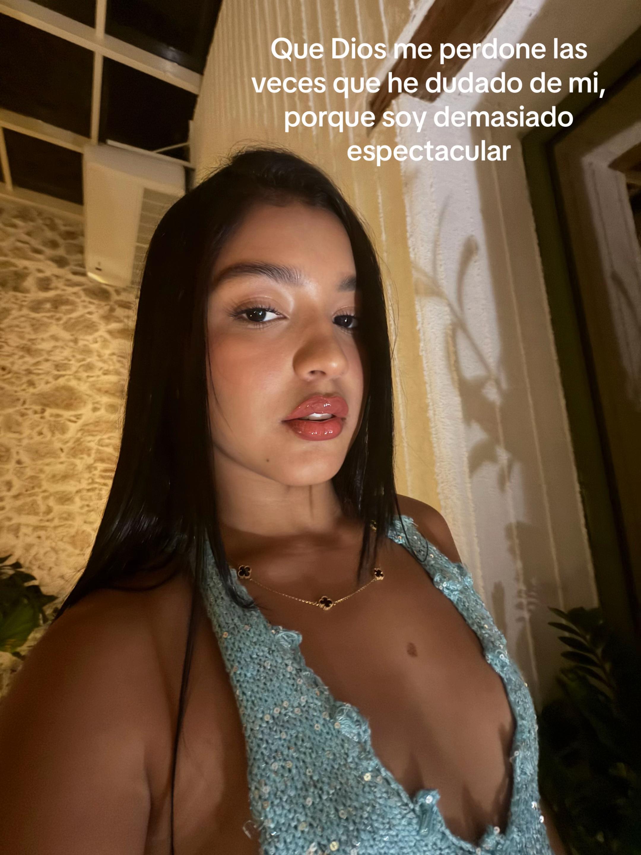 @Tina🦦