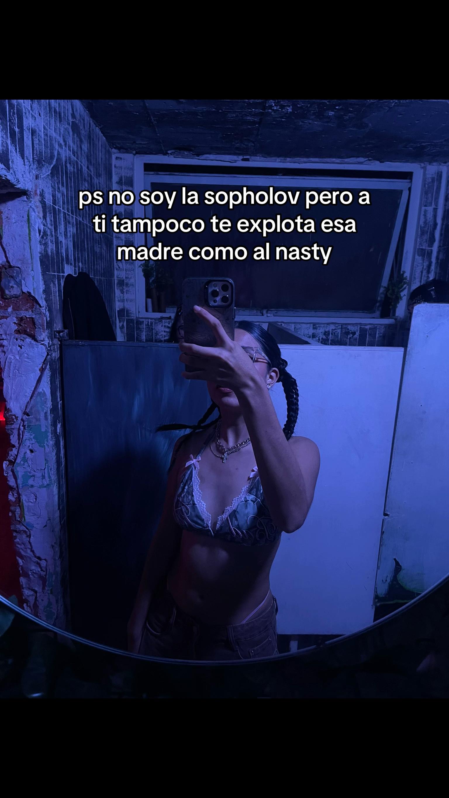 @𝖒𝖔𝖓𝖙