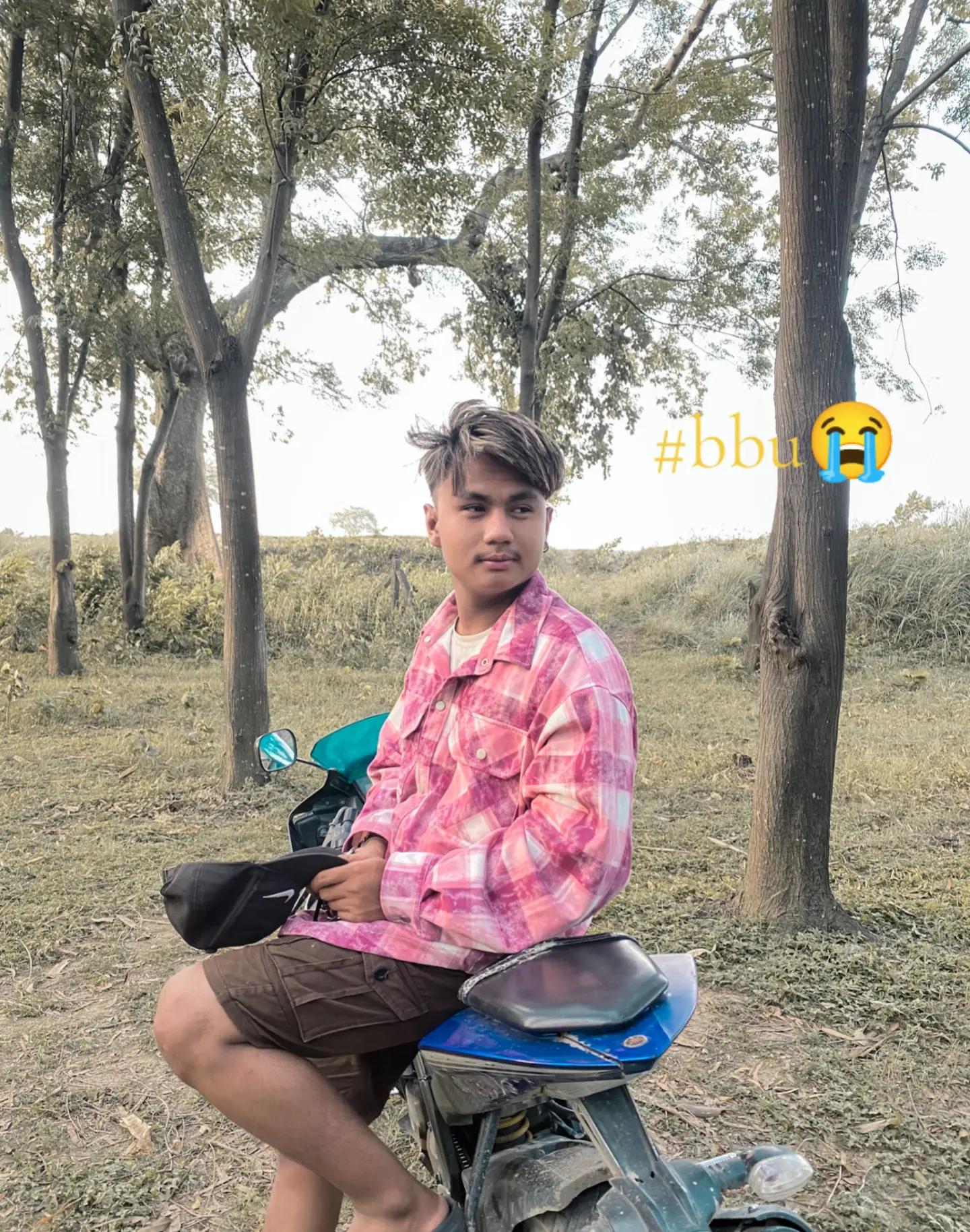 @B Í K Ã S H ツ