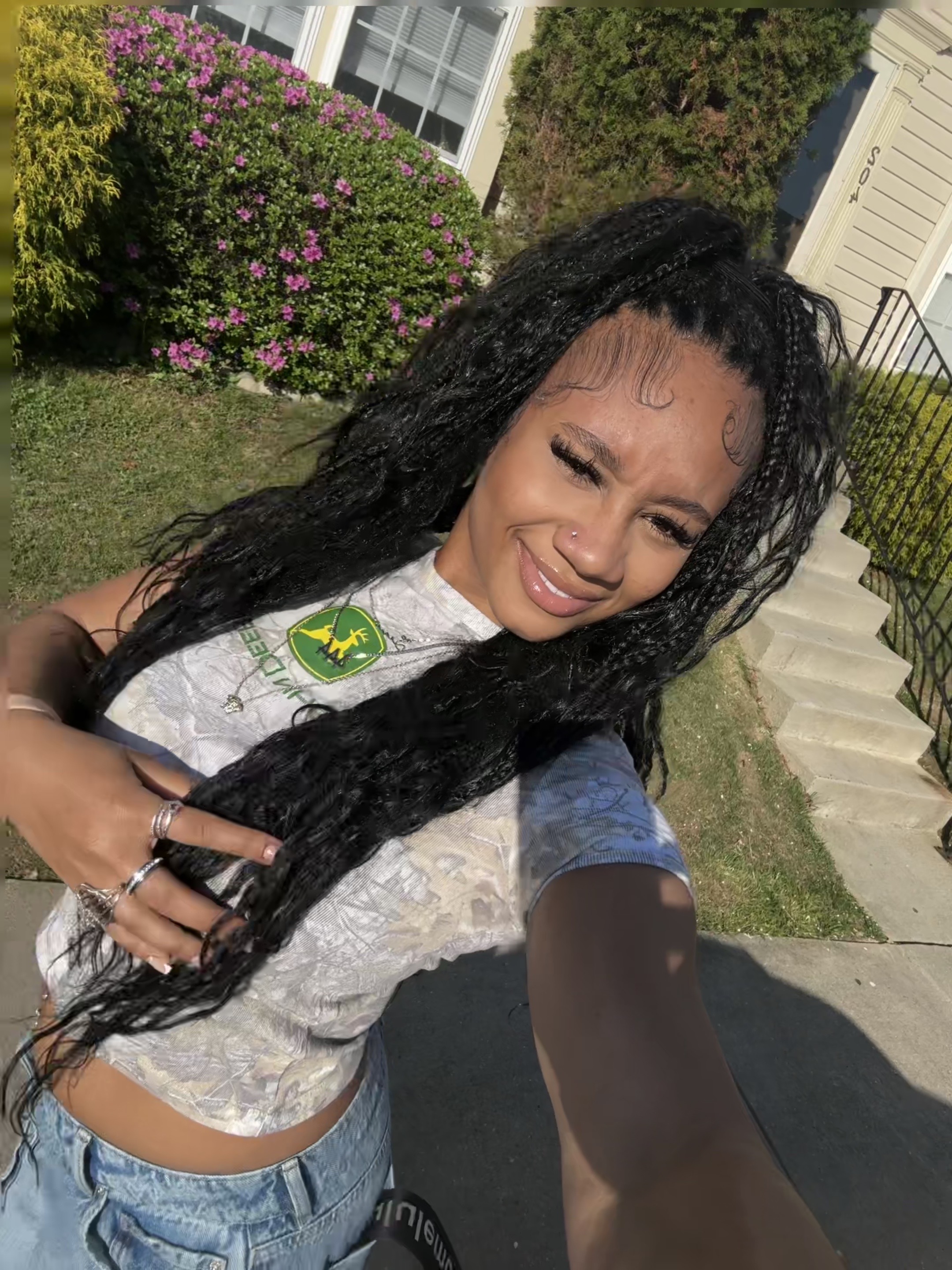 @whoisnialing