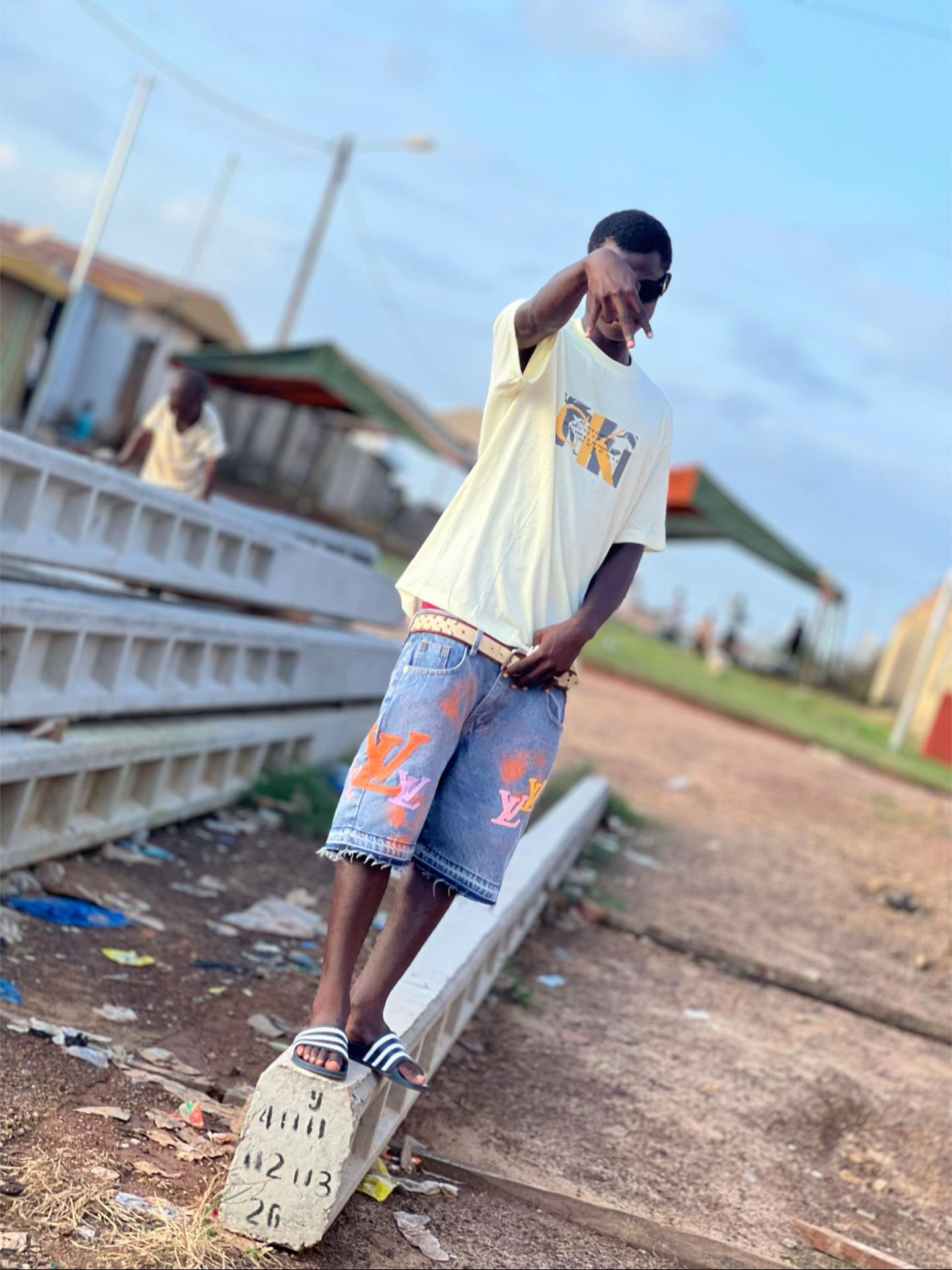 @Casimir 🇮🇹millions 💰🤙🏽