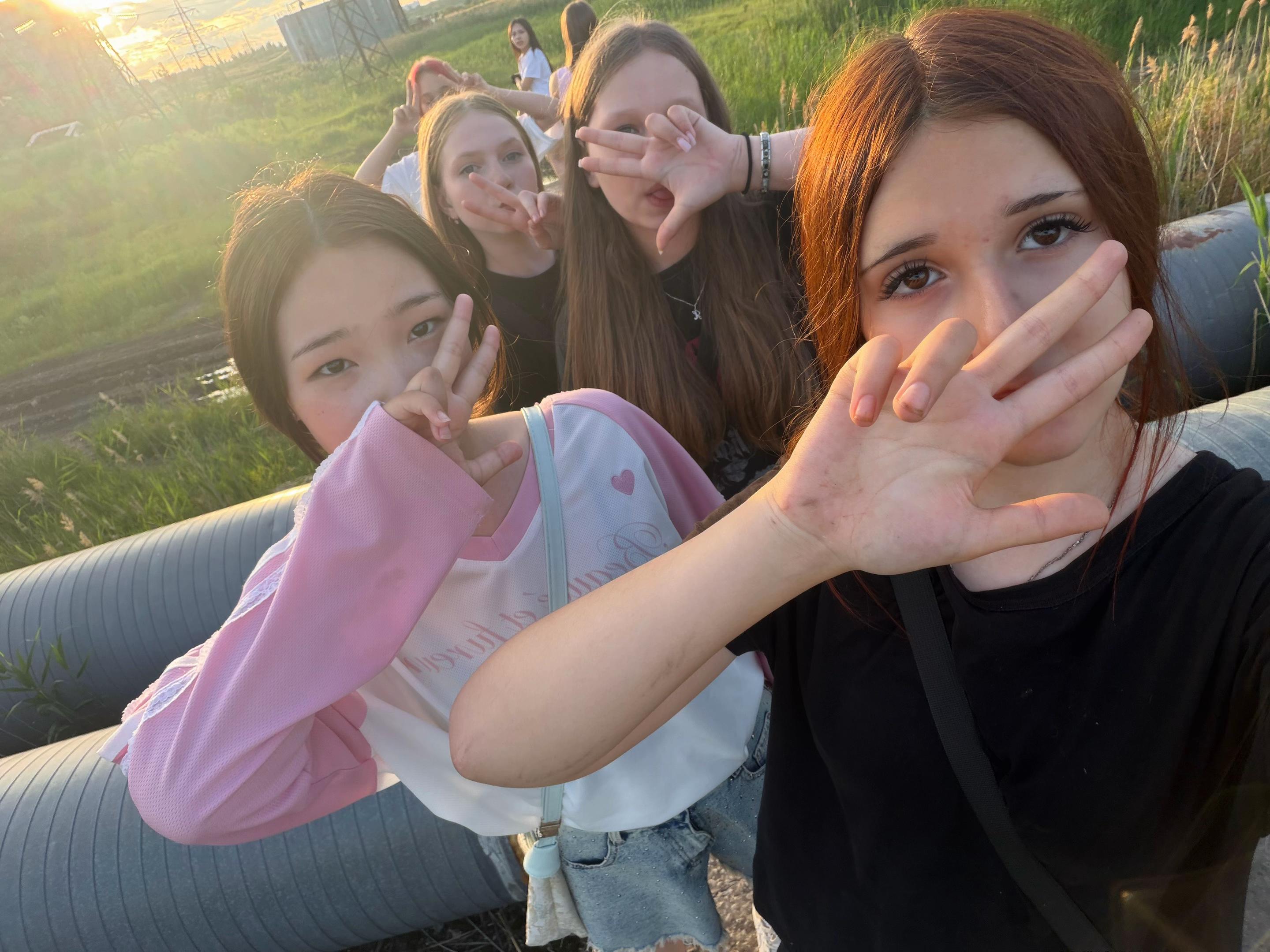 @викис