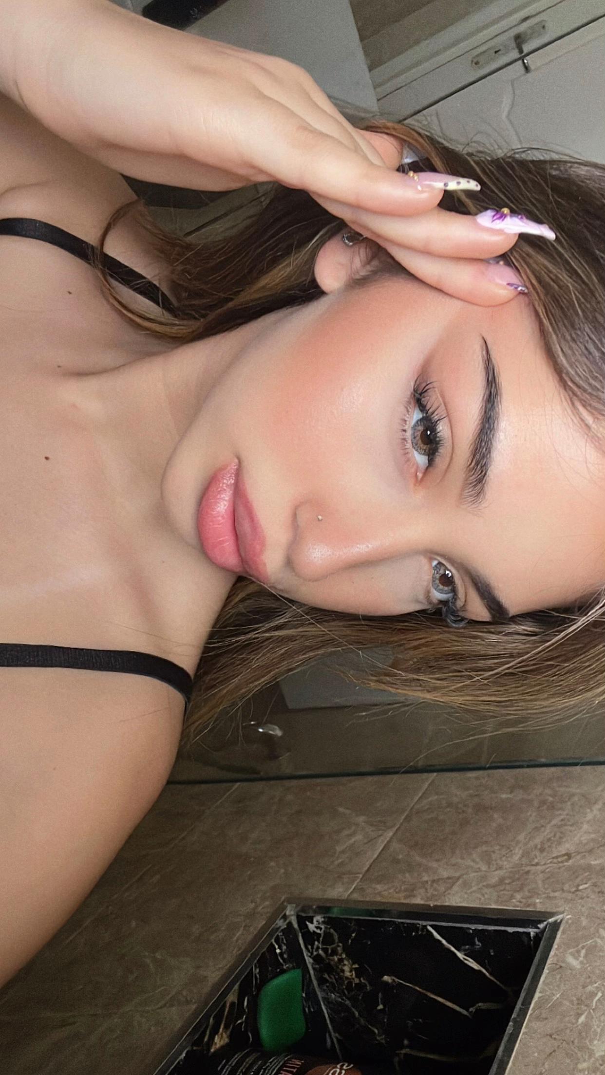 @chadeeee