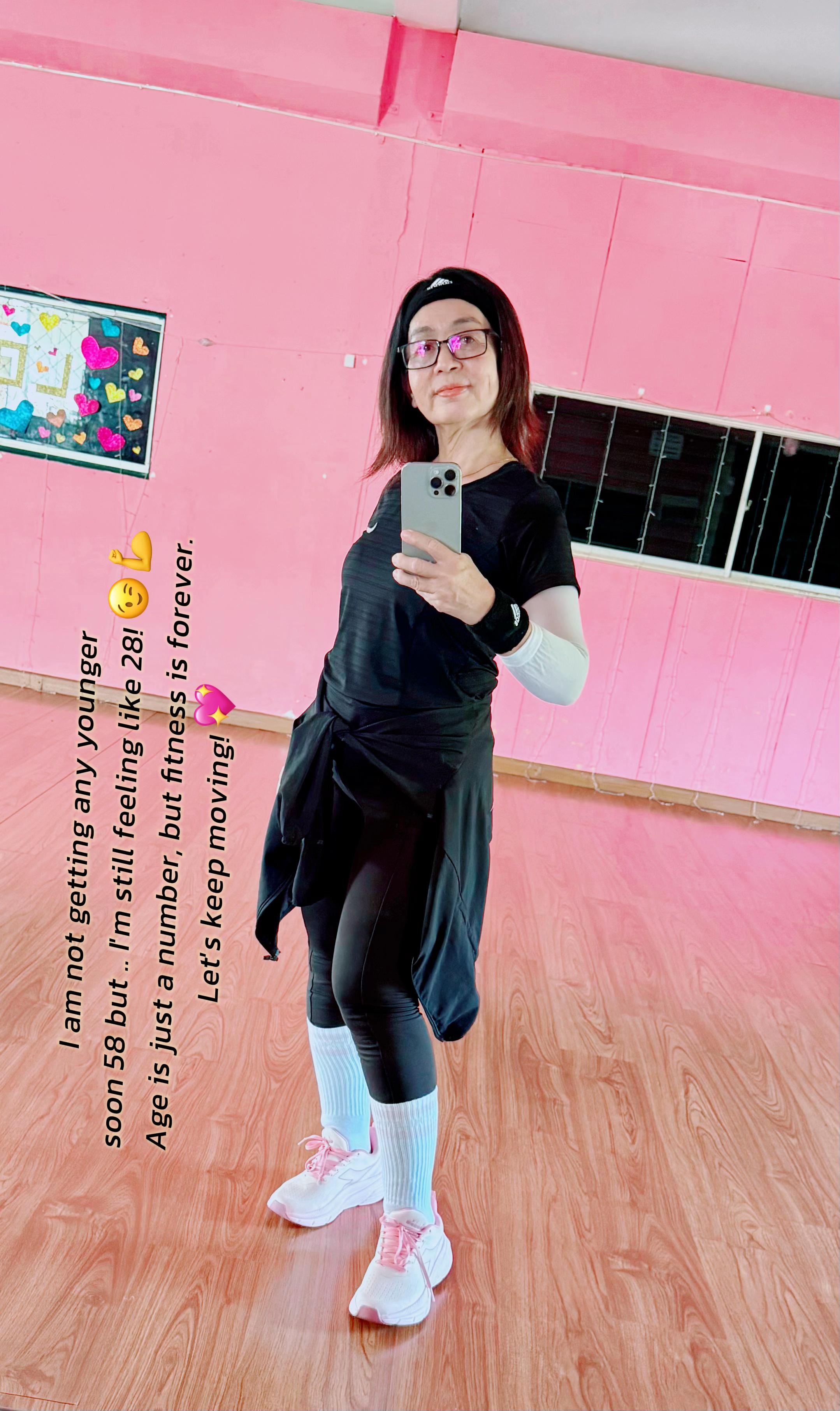 @lizapeter