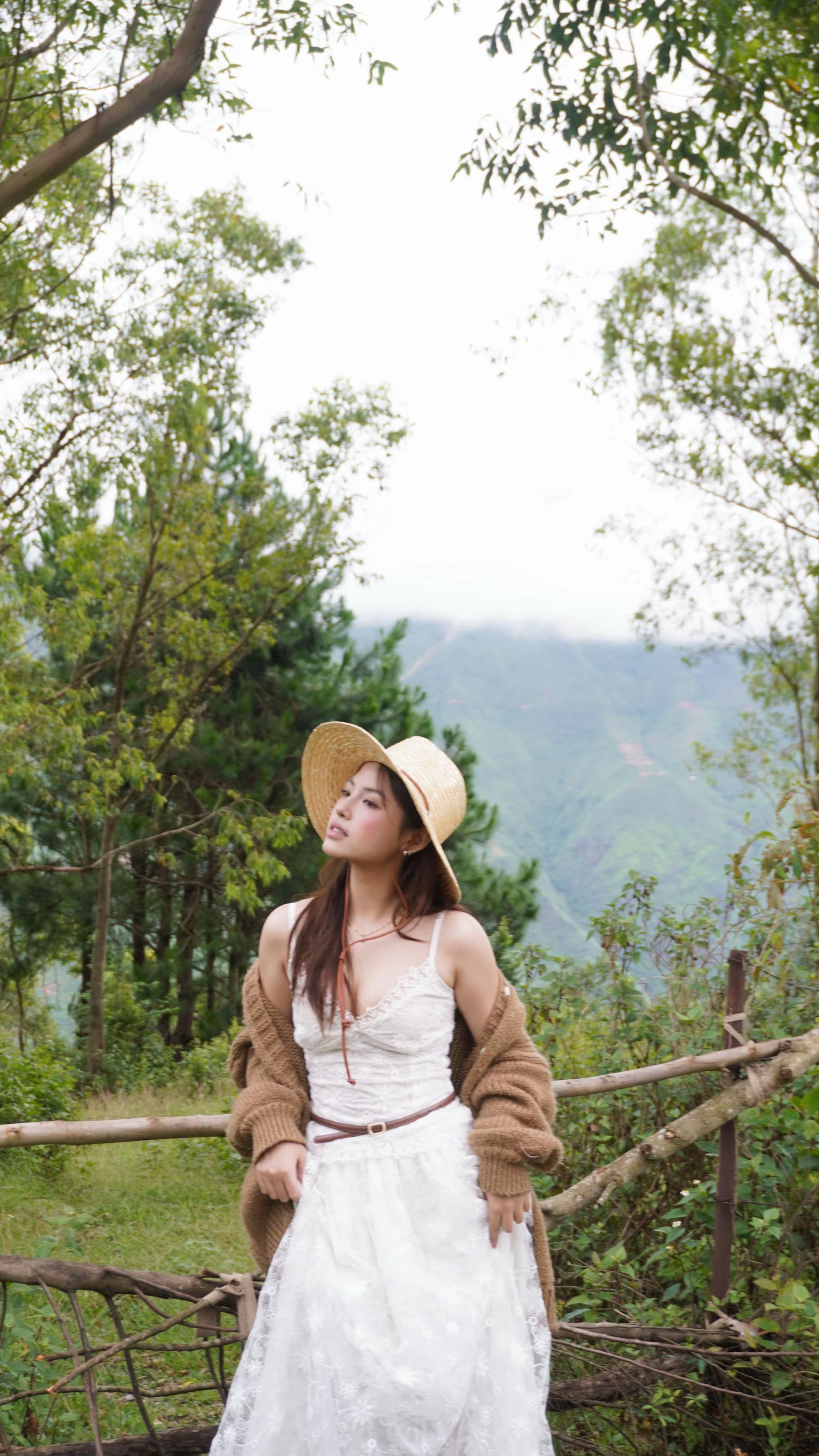 @Tythalia (Tạ Thu&yacute;)
