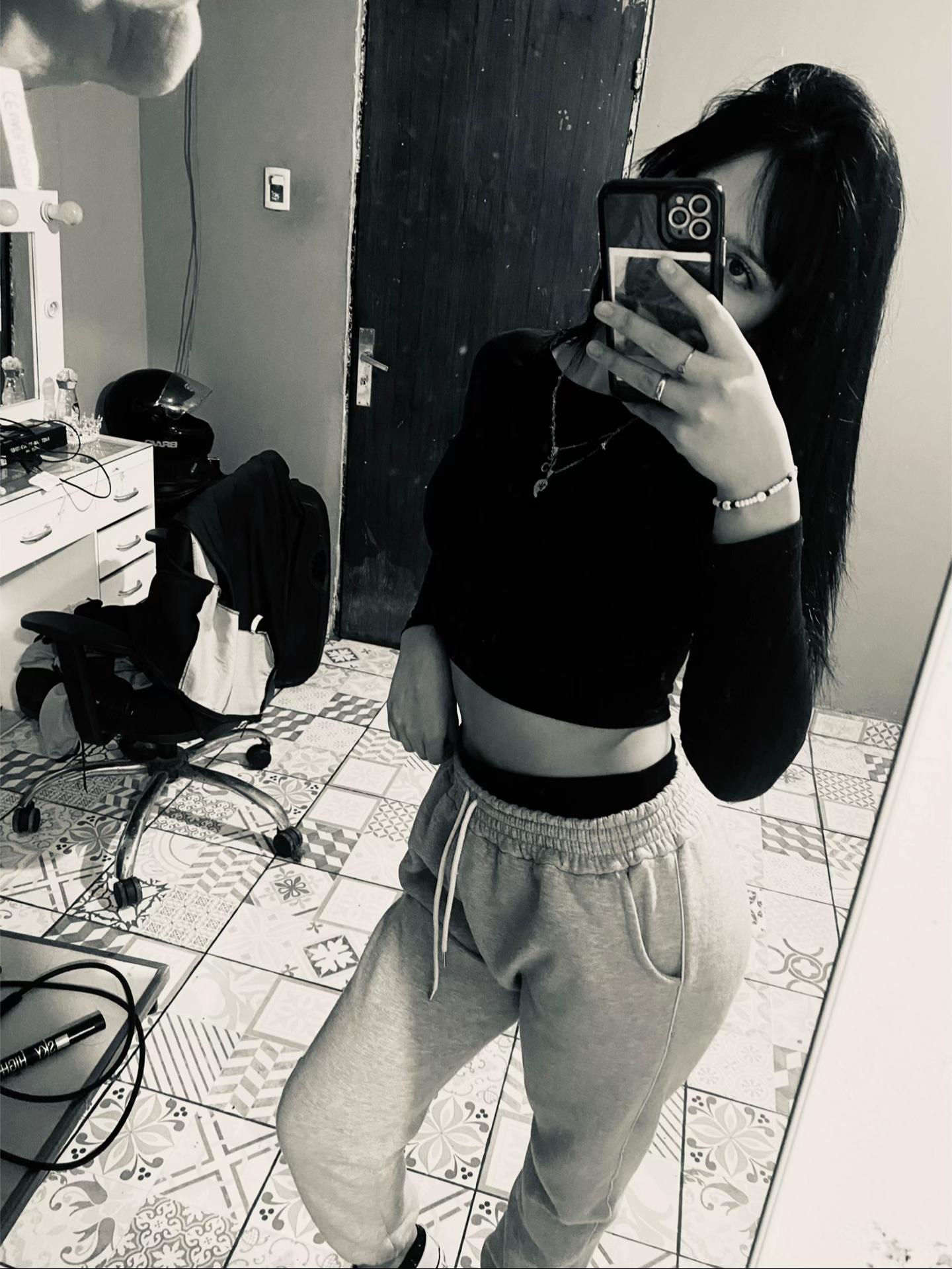 @Cami🤎