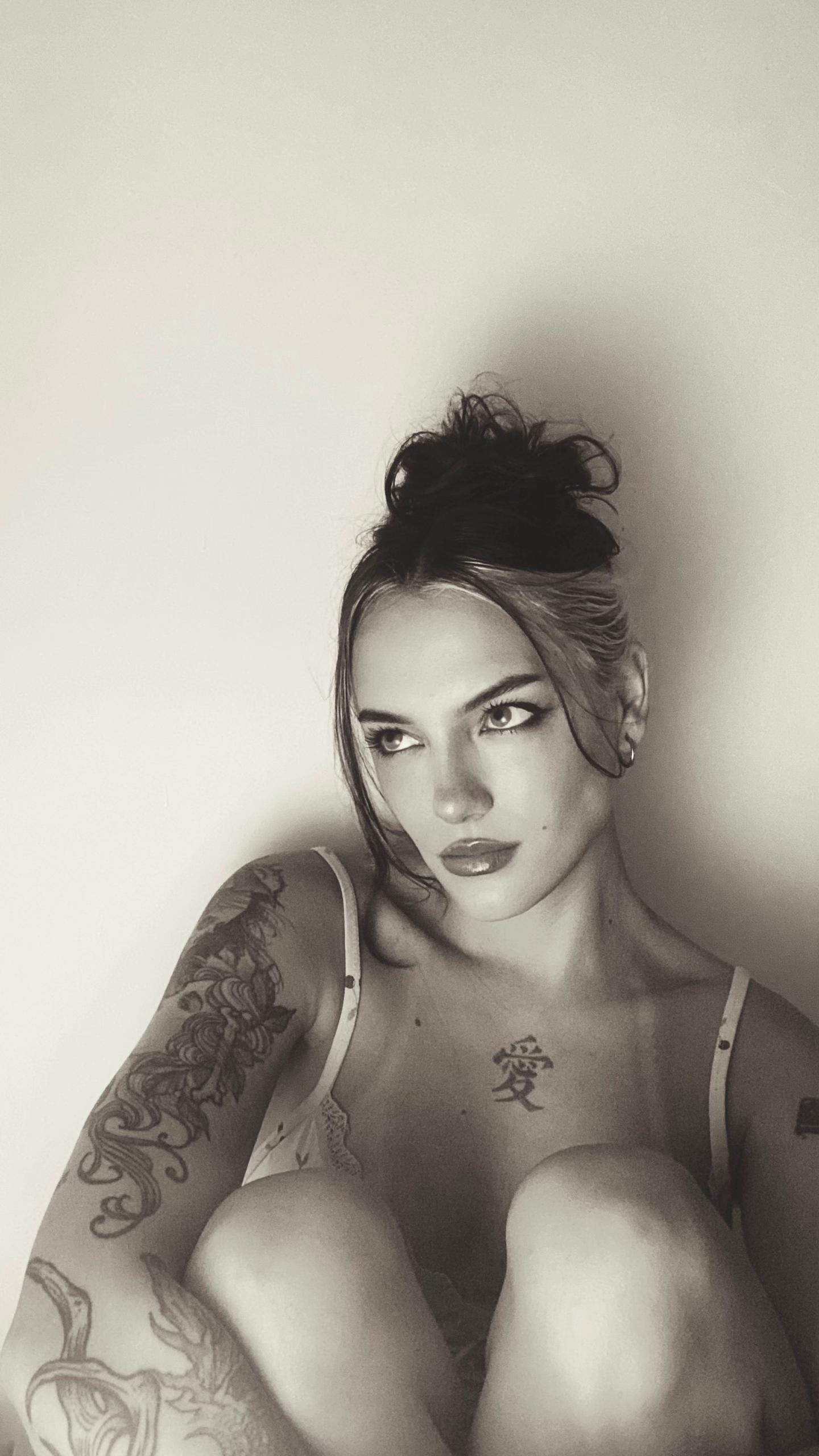 @jennossaur