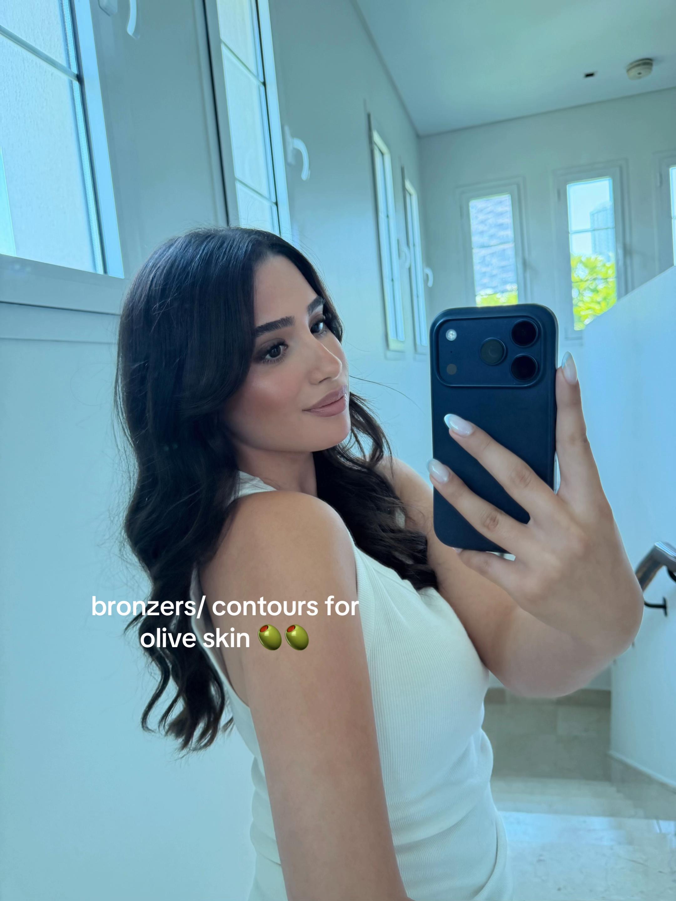 @naya moghraby