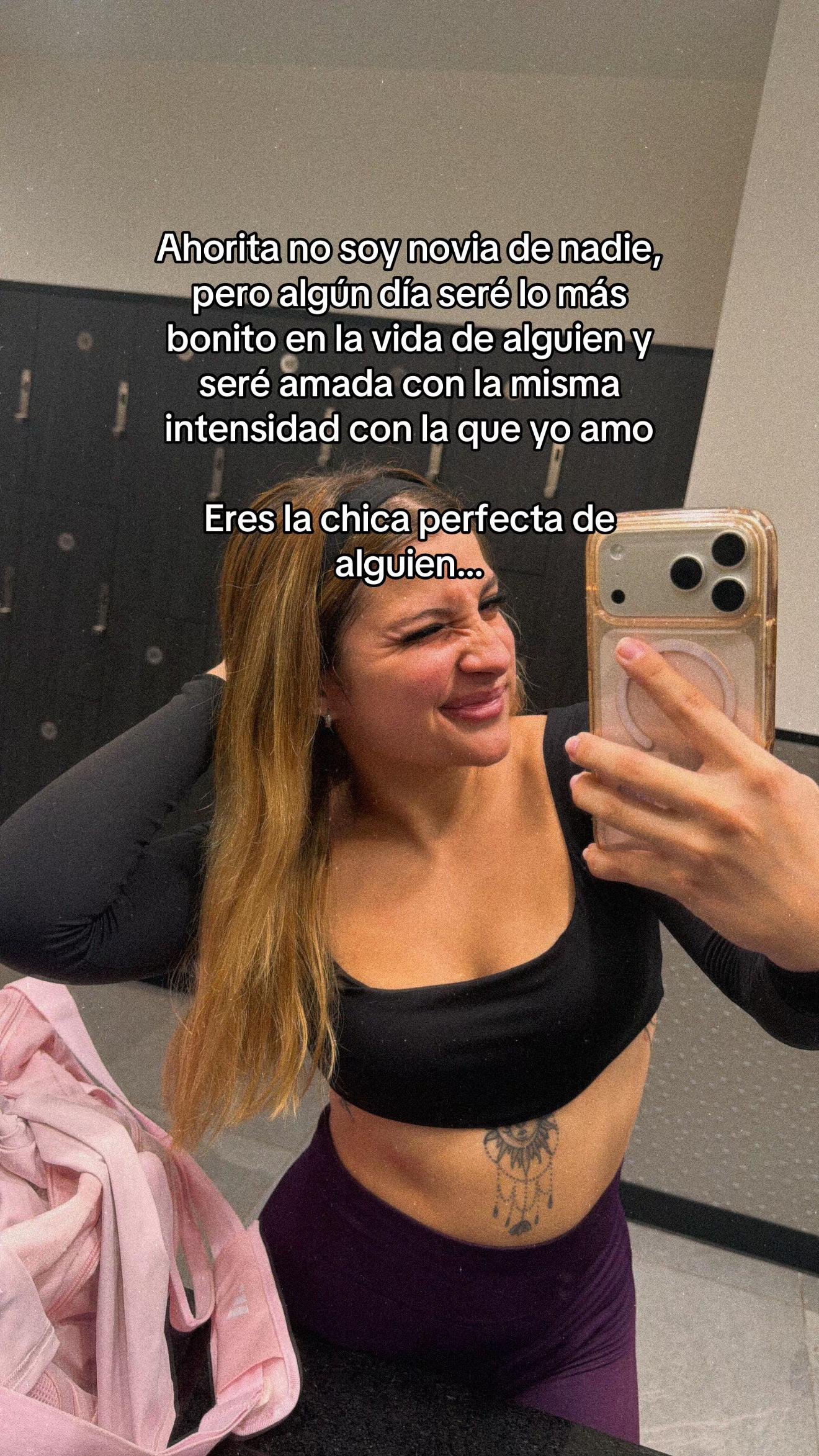 @Angie Cáceres
