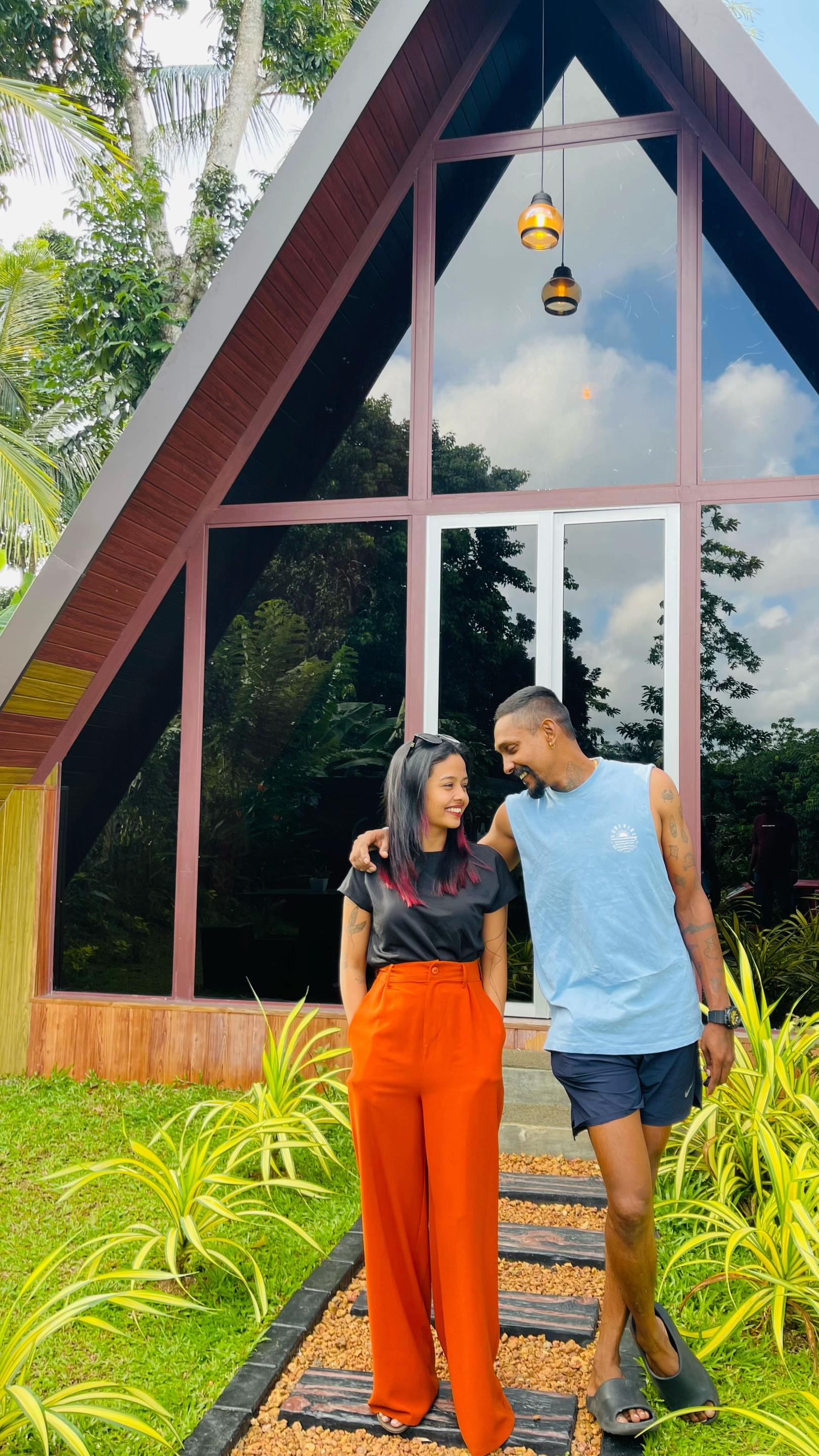 @නවෝදා කලටුආරච්චි