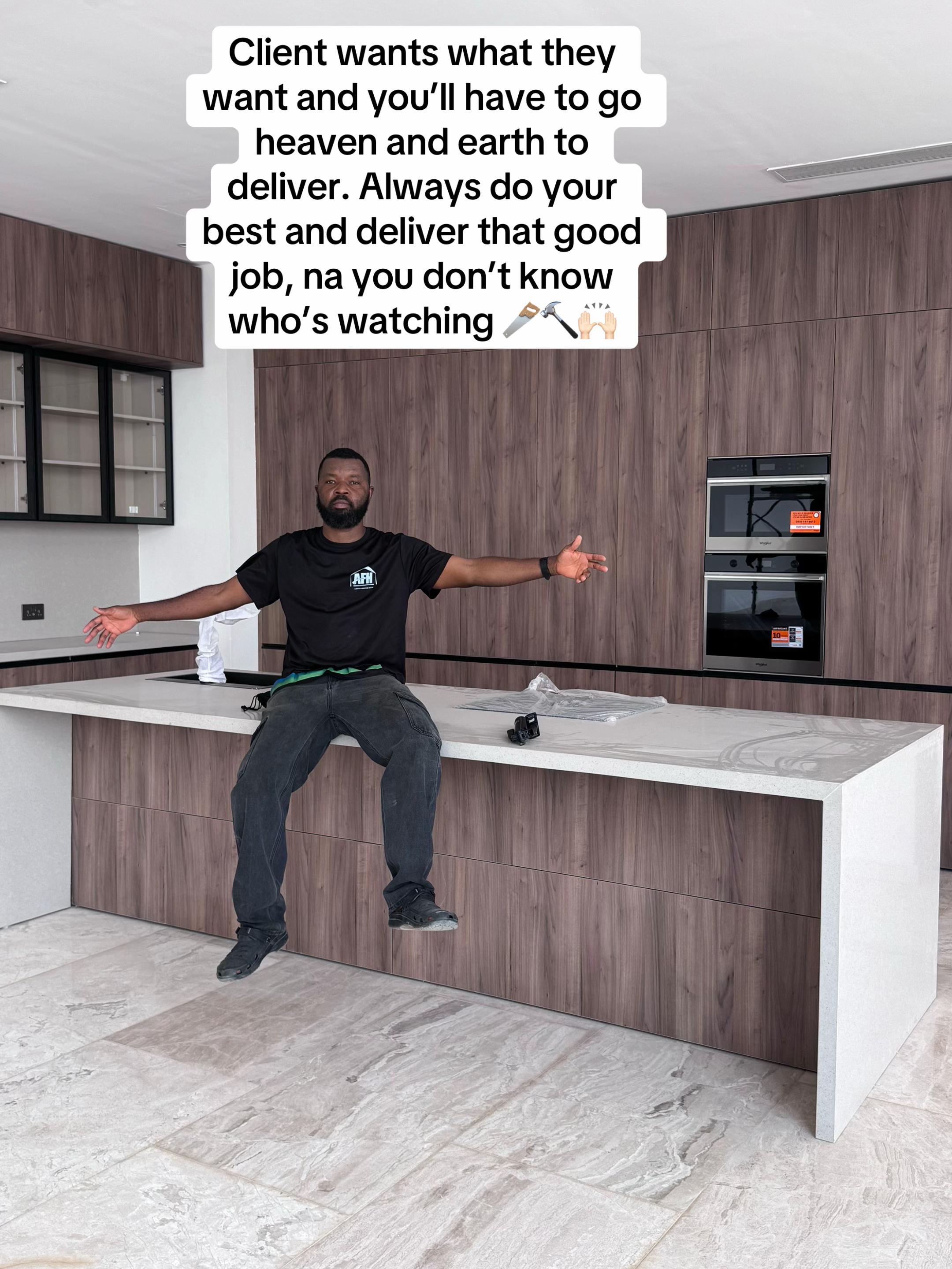 @AZINGO FURNITURE HOUSE