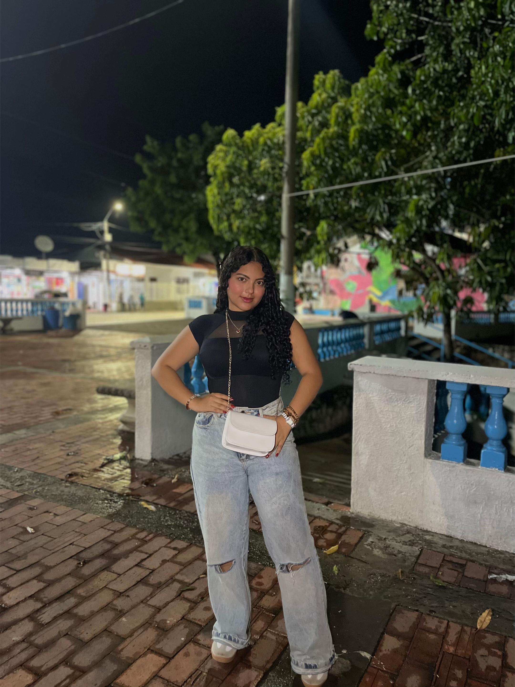 @Valery Marquez
