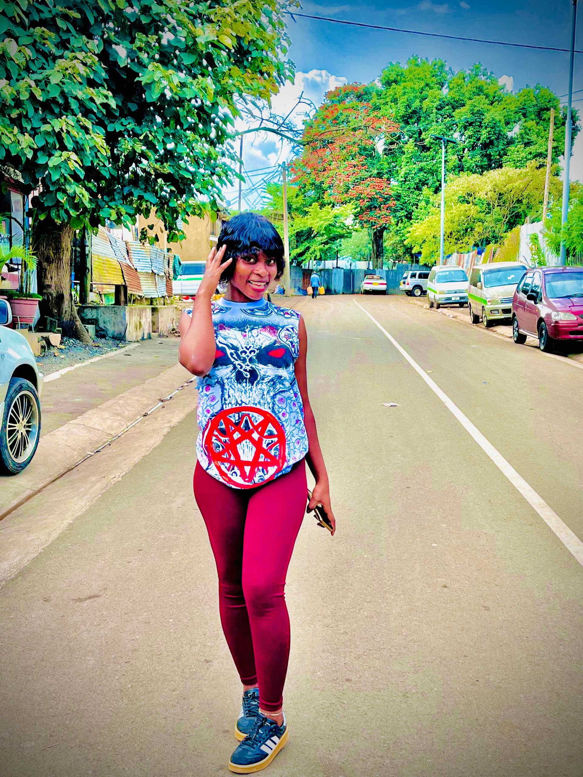 @Cesi beuty👄👄