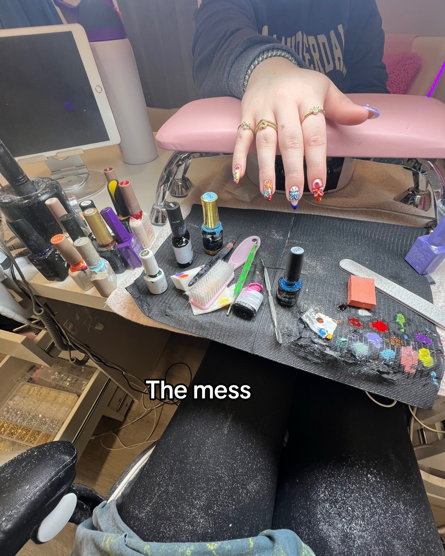 @NailzByLily