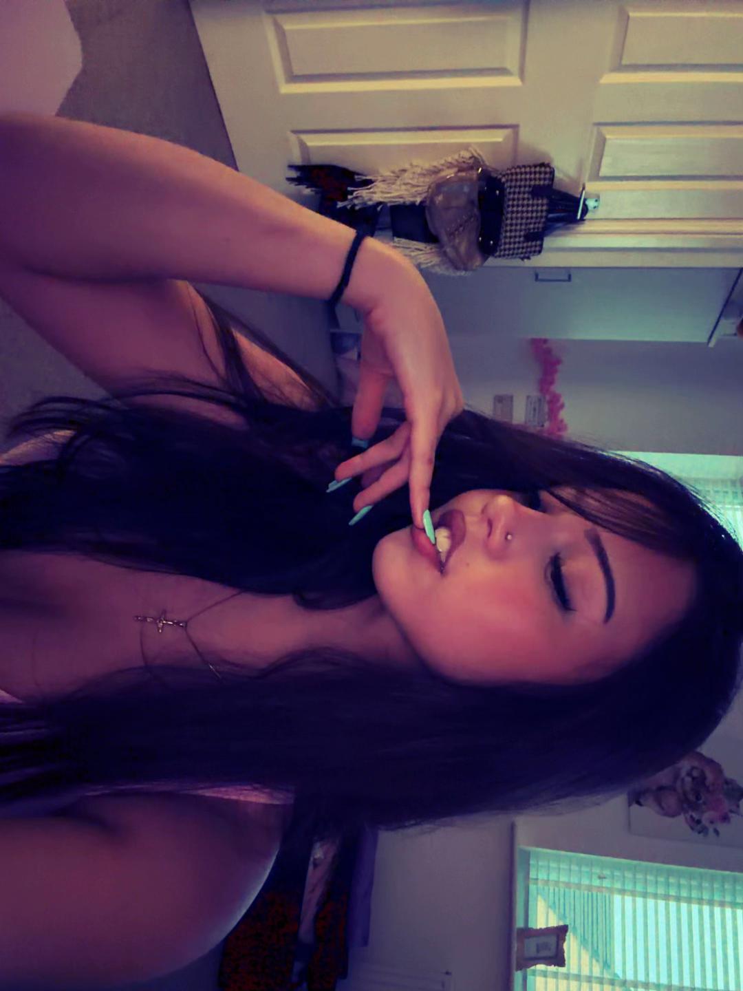 @savannalylaa
