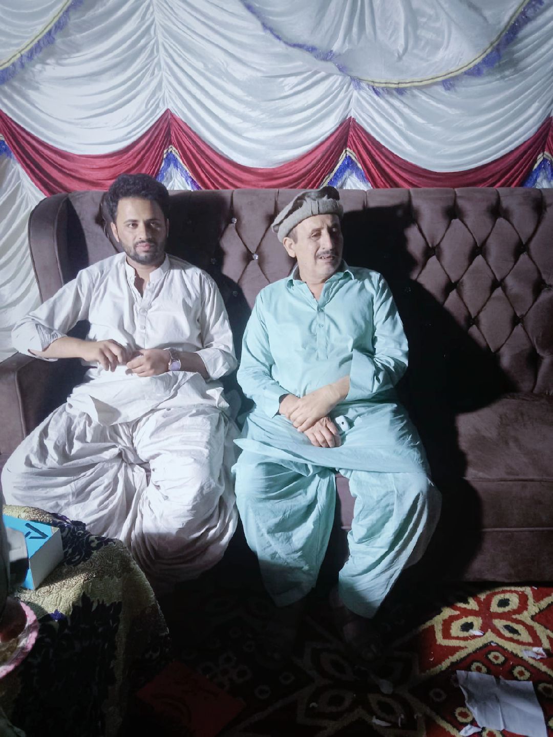 @Seenzer_baloch