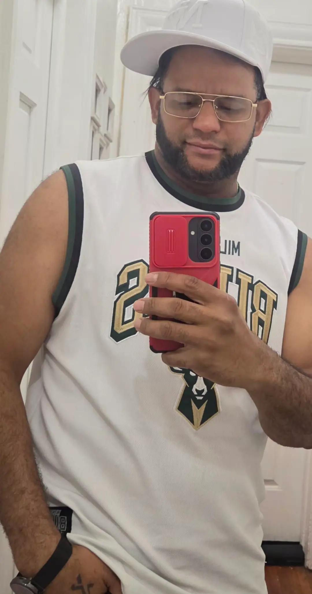@yoclaudio