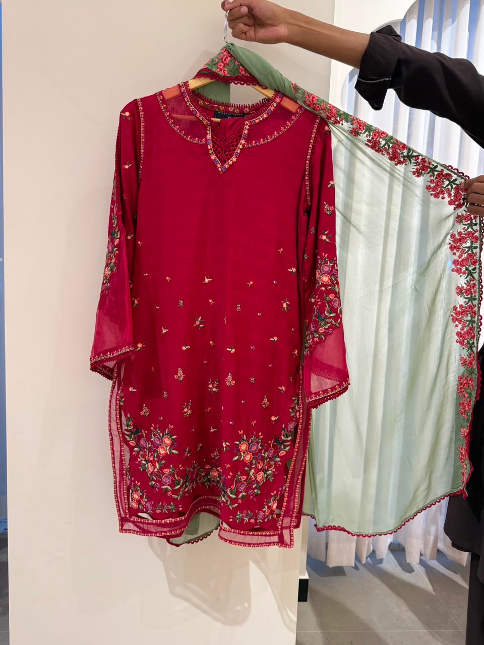 @FashionPoint.uk