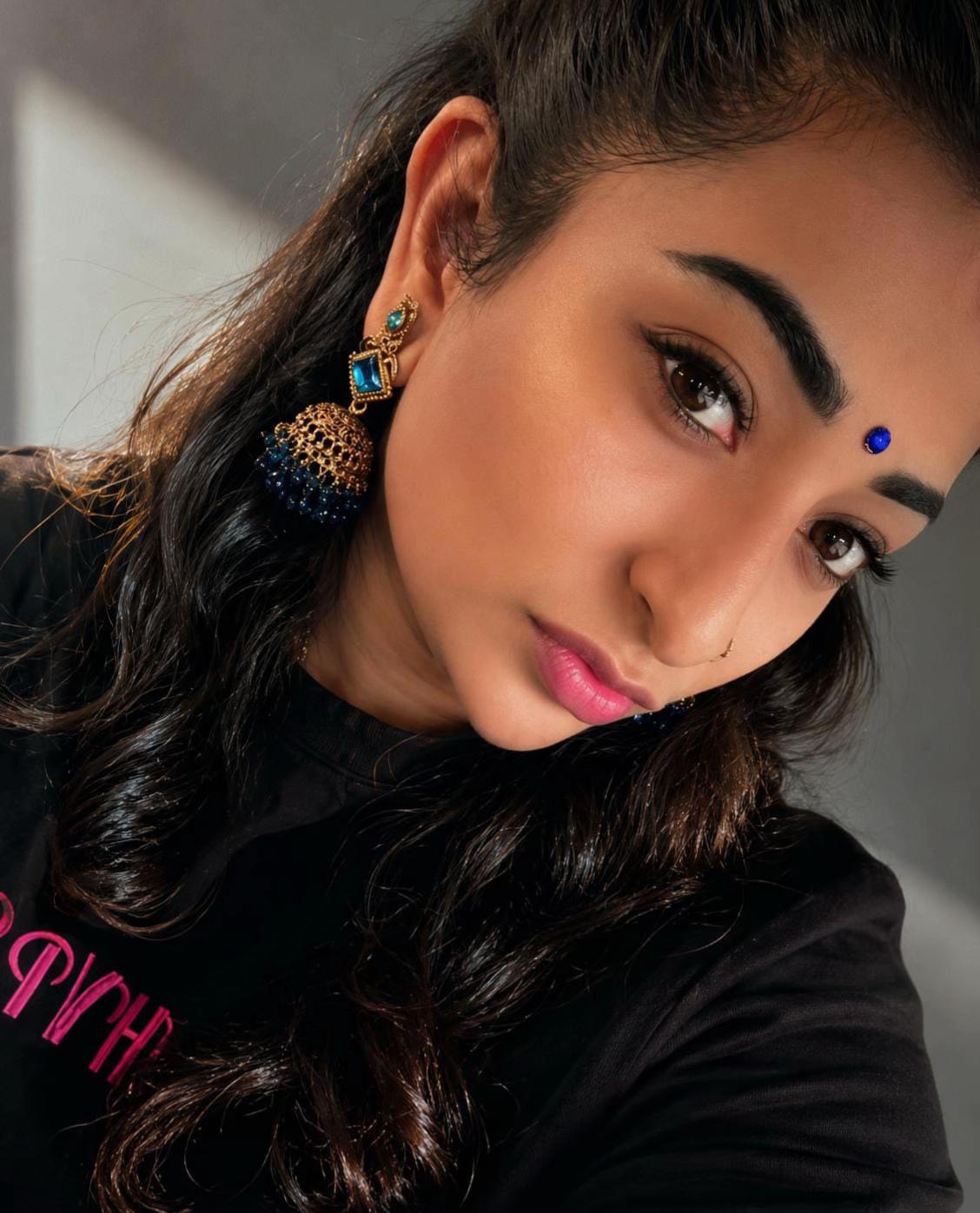 @Thehellgirl23