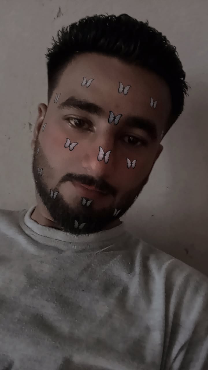 @💯منڈا آرائیاں دا 🫀