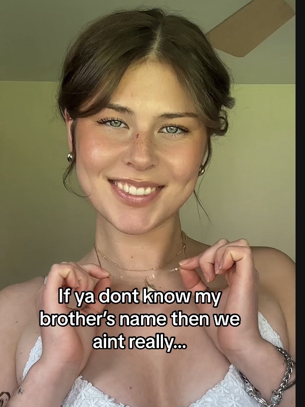 @Riley ✮⋆˙