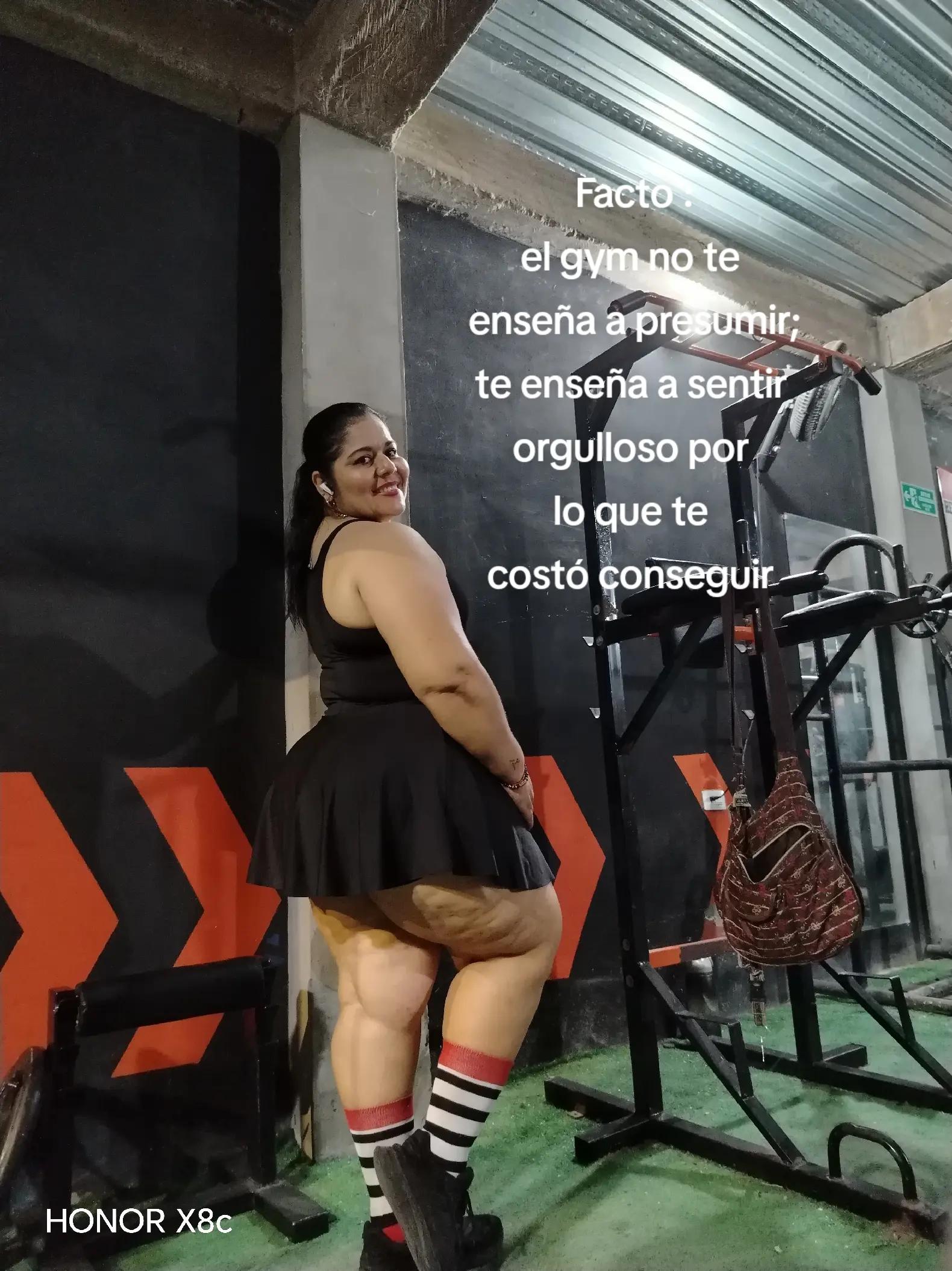 @Lina Paola