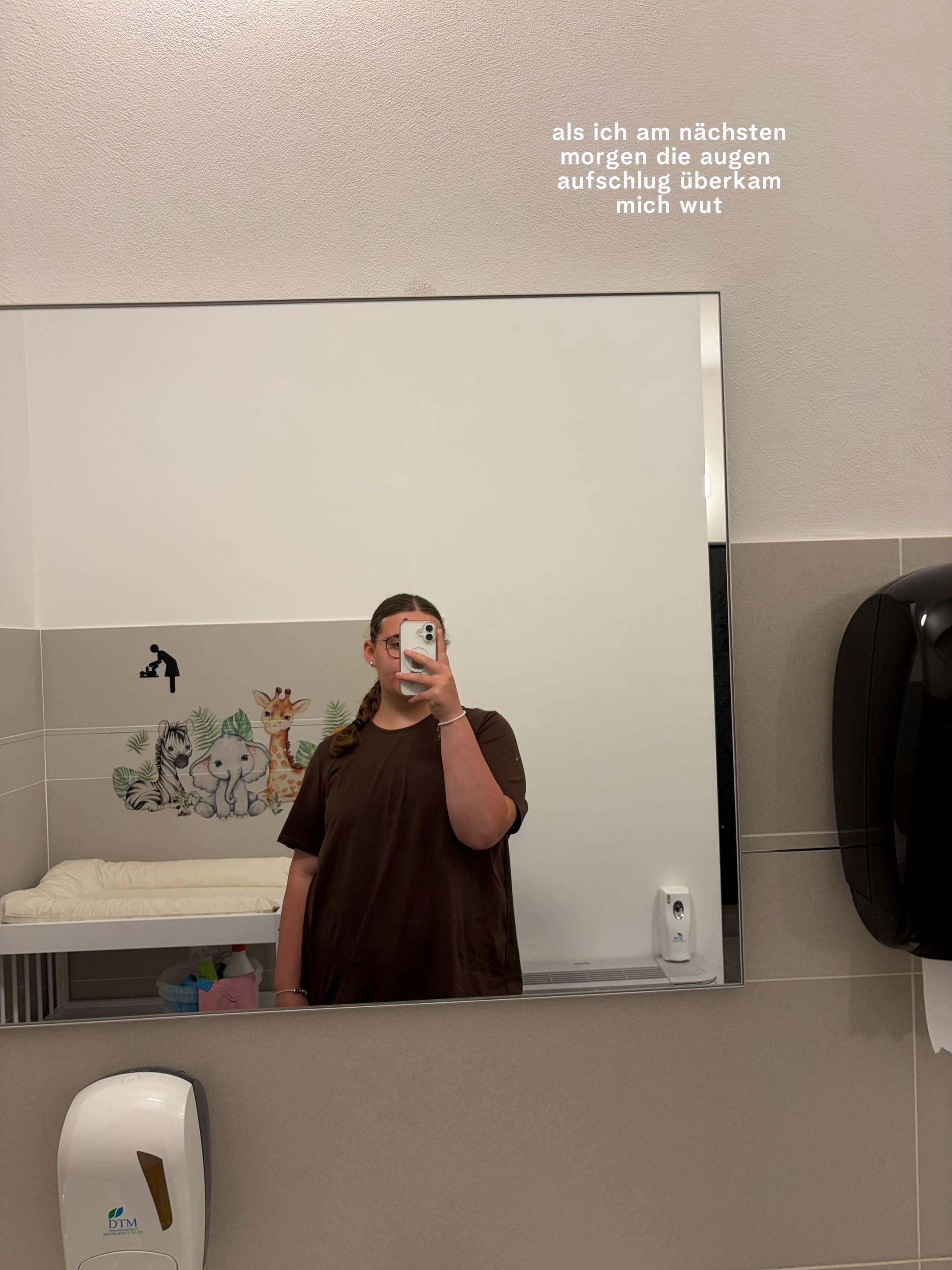 @𝚖𝚎𝚛𝚕𝚎