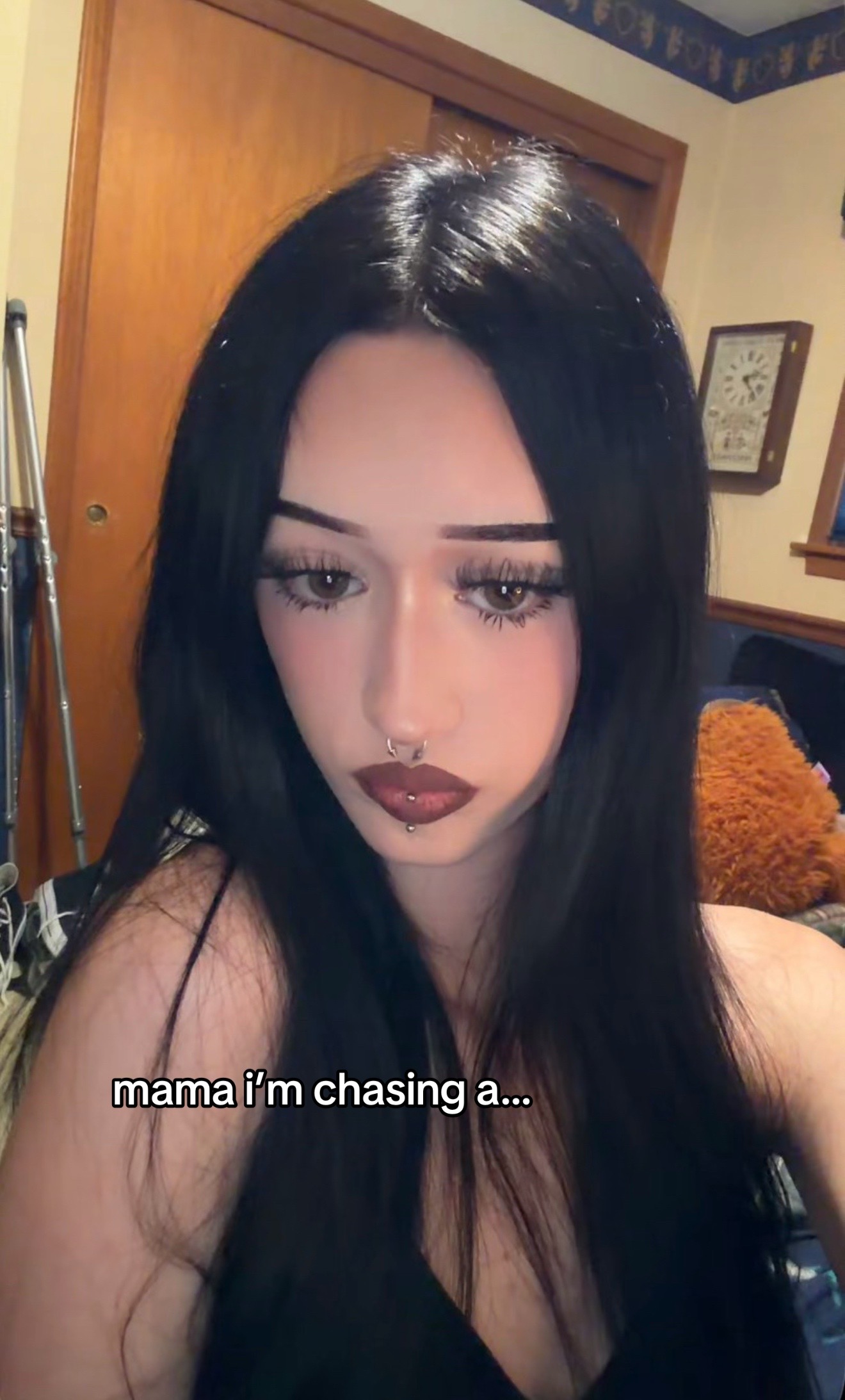 @ur.crystal.gf