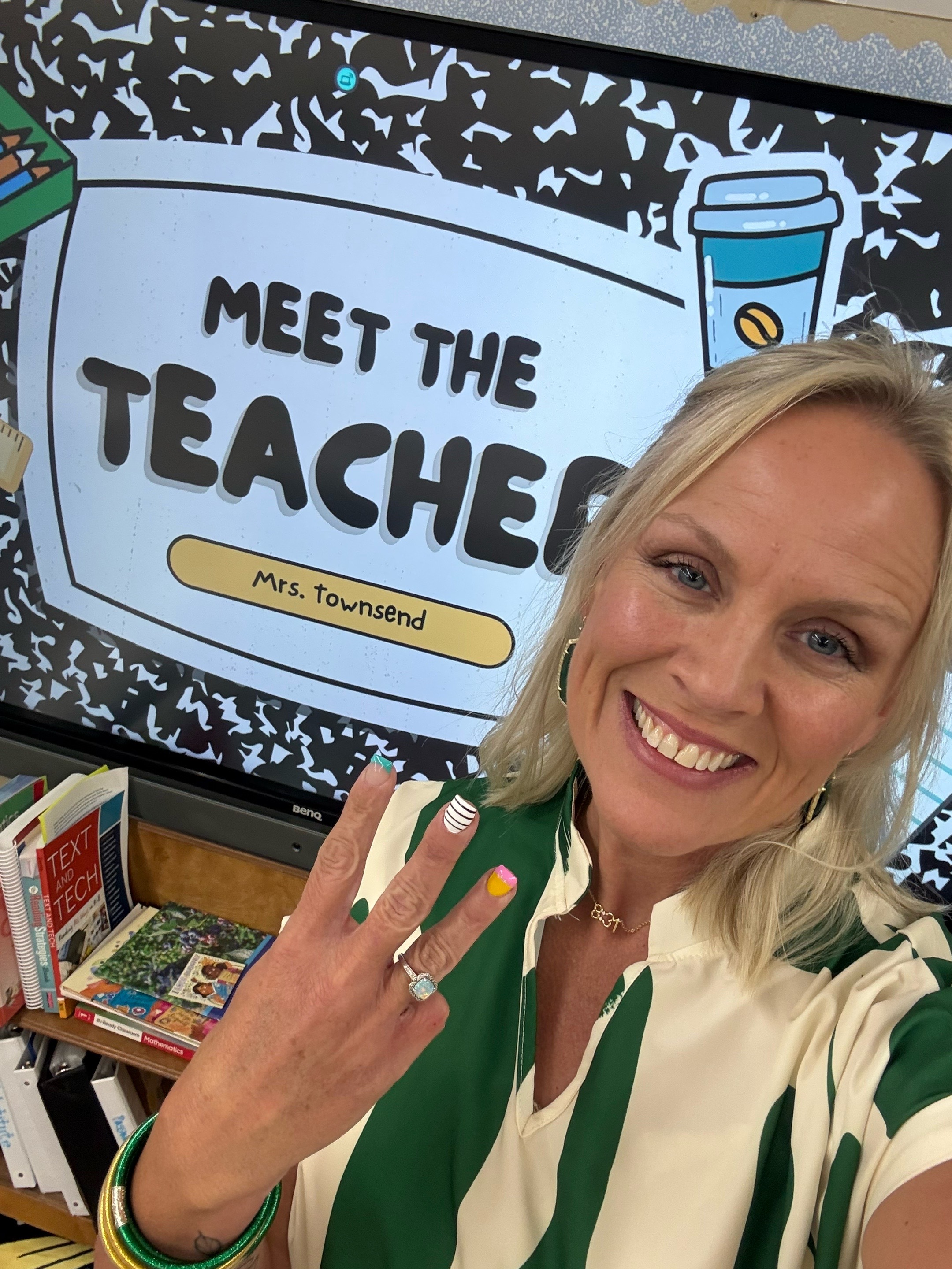 @Jen T • Teacher ๐