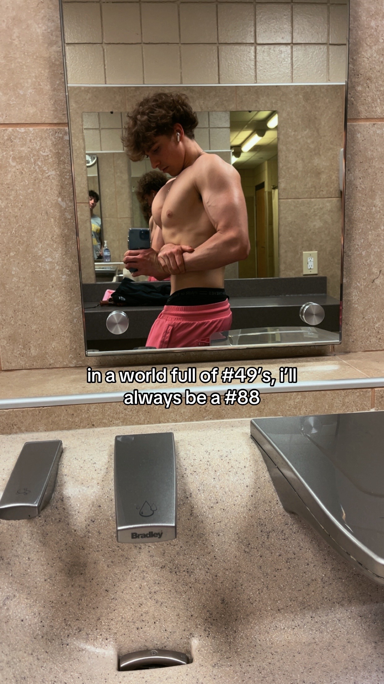 @myleslifts