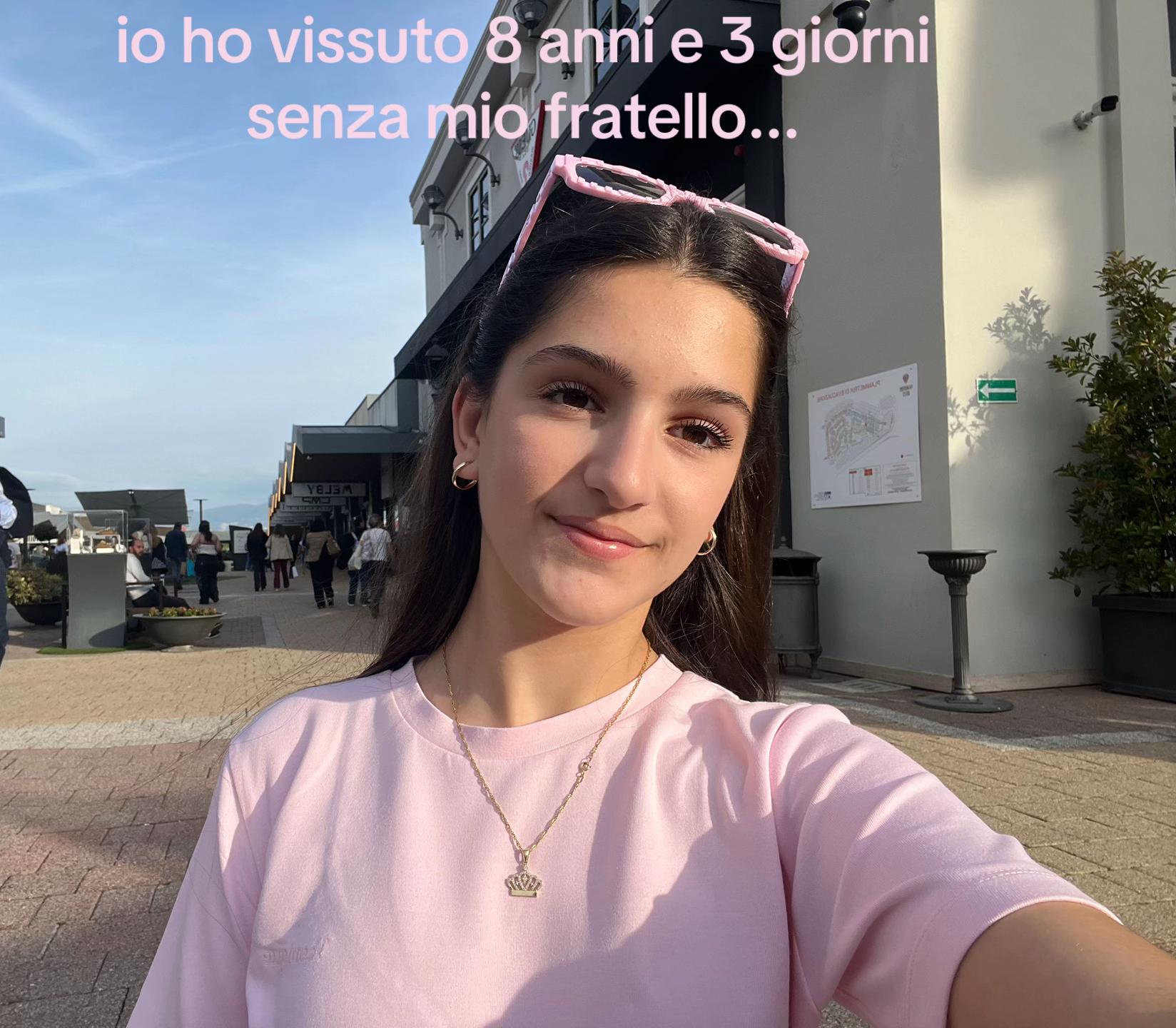 @uriaa