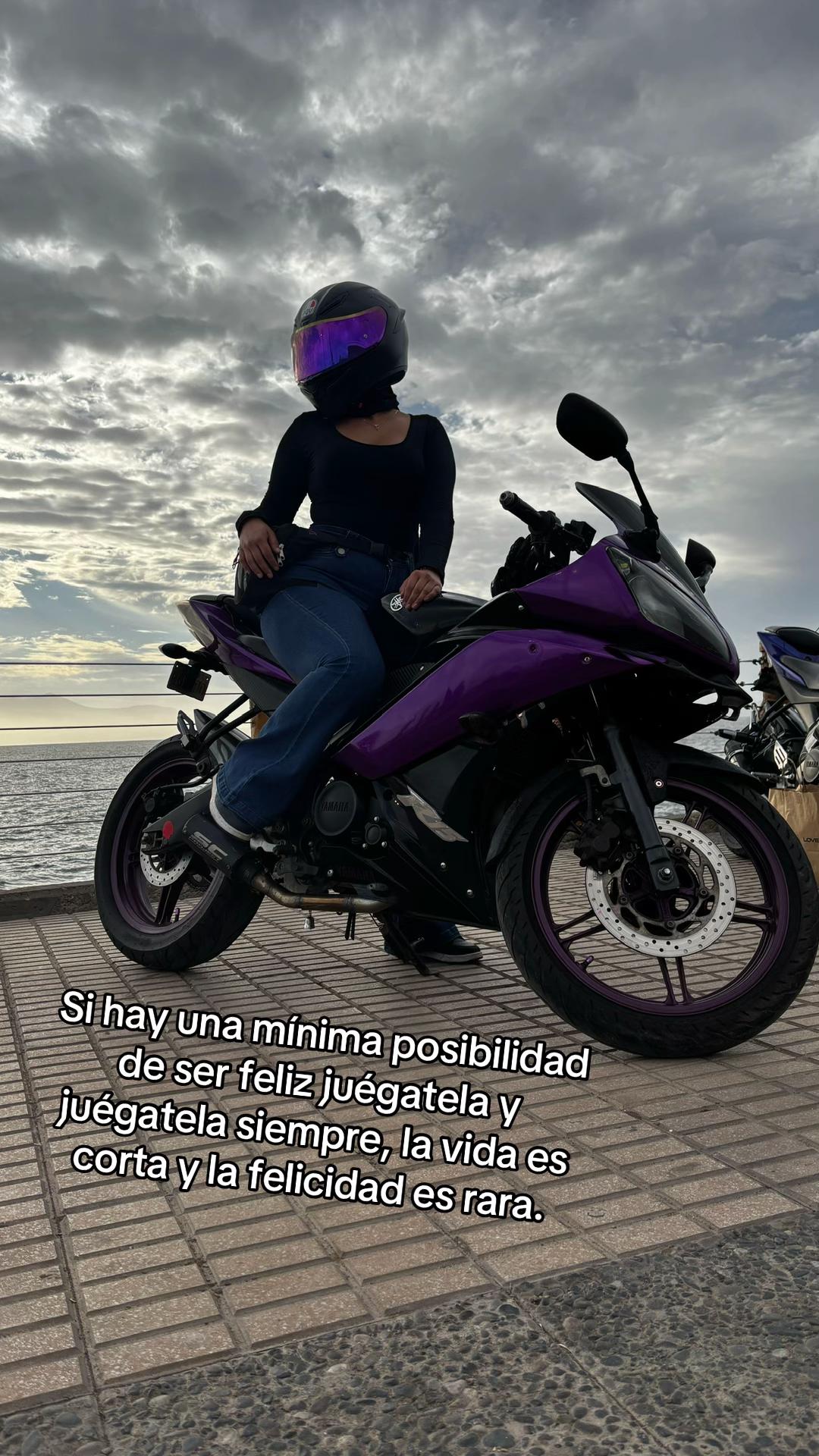 @Carlita 🤎
