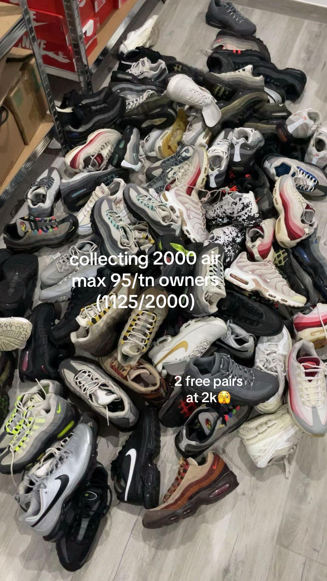 @atom👟