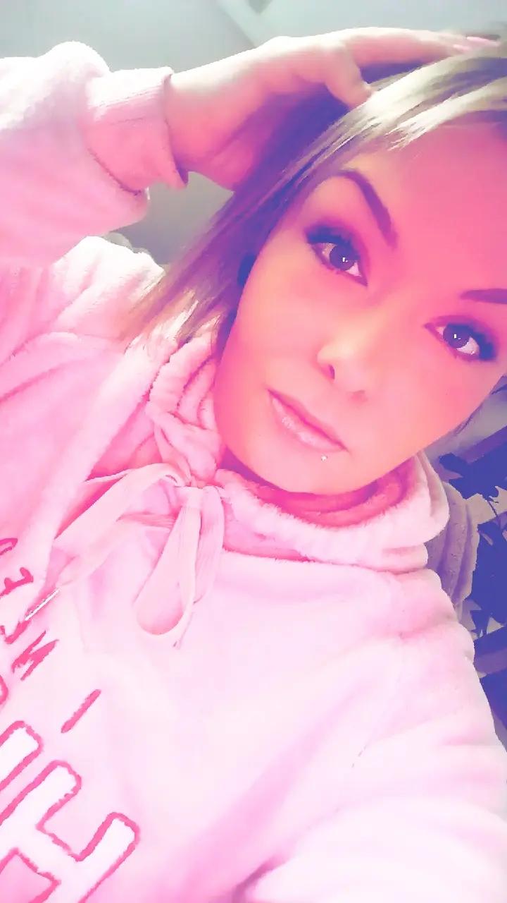 @🩷444🩷