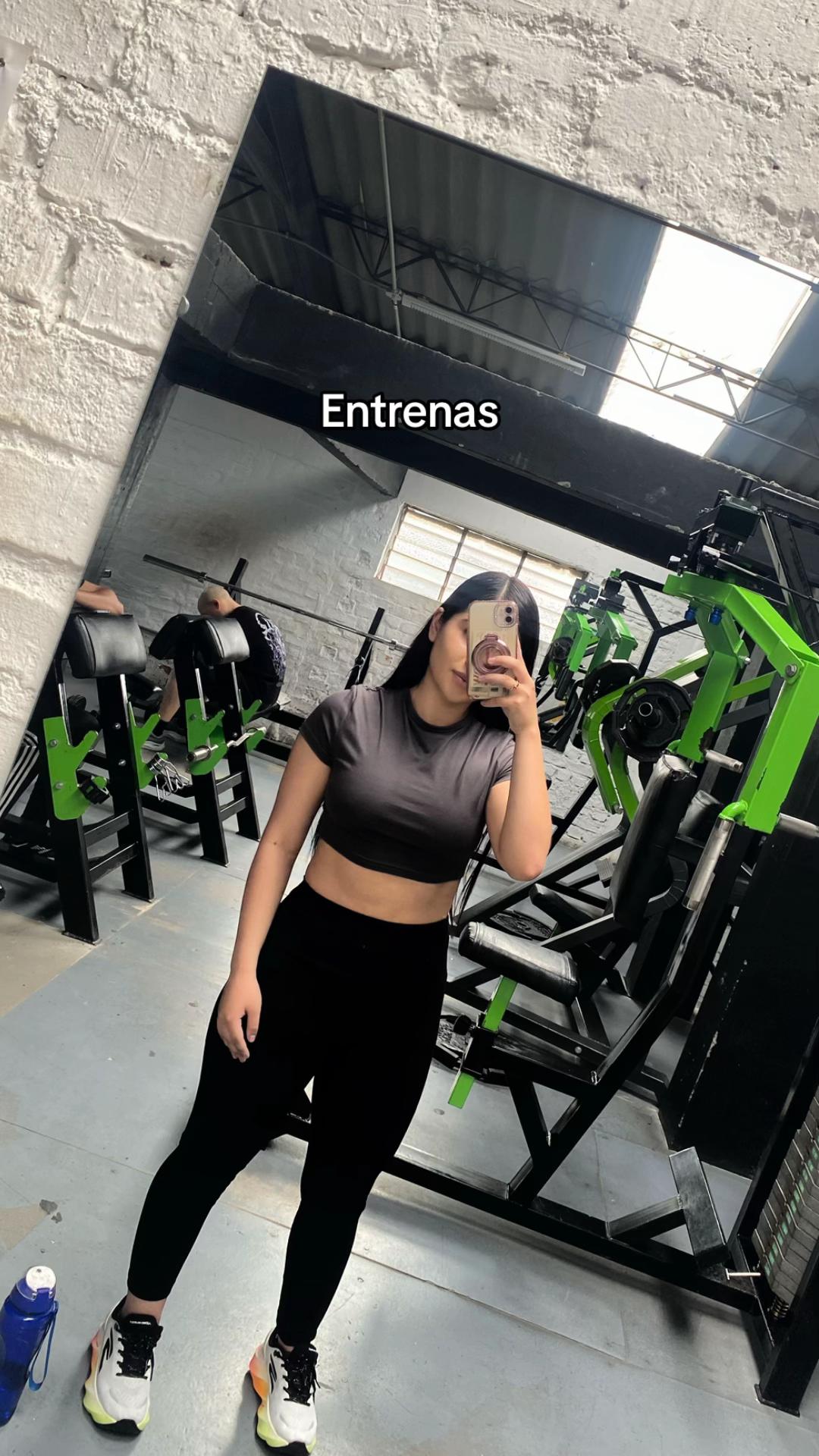 @Tatiana Ayala