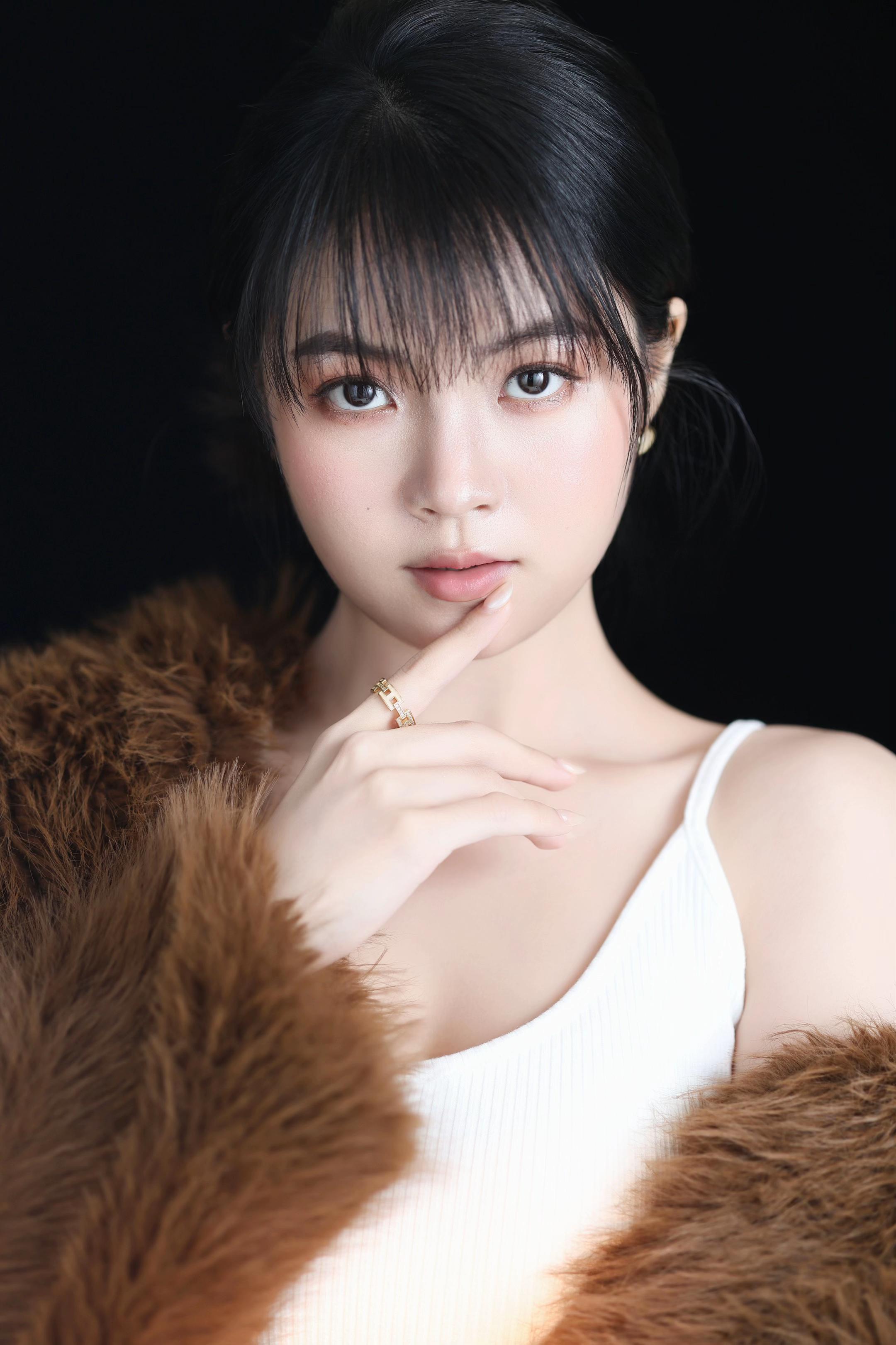 @PrincessHuangg