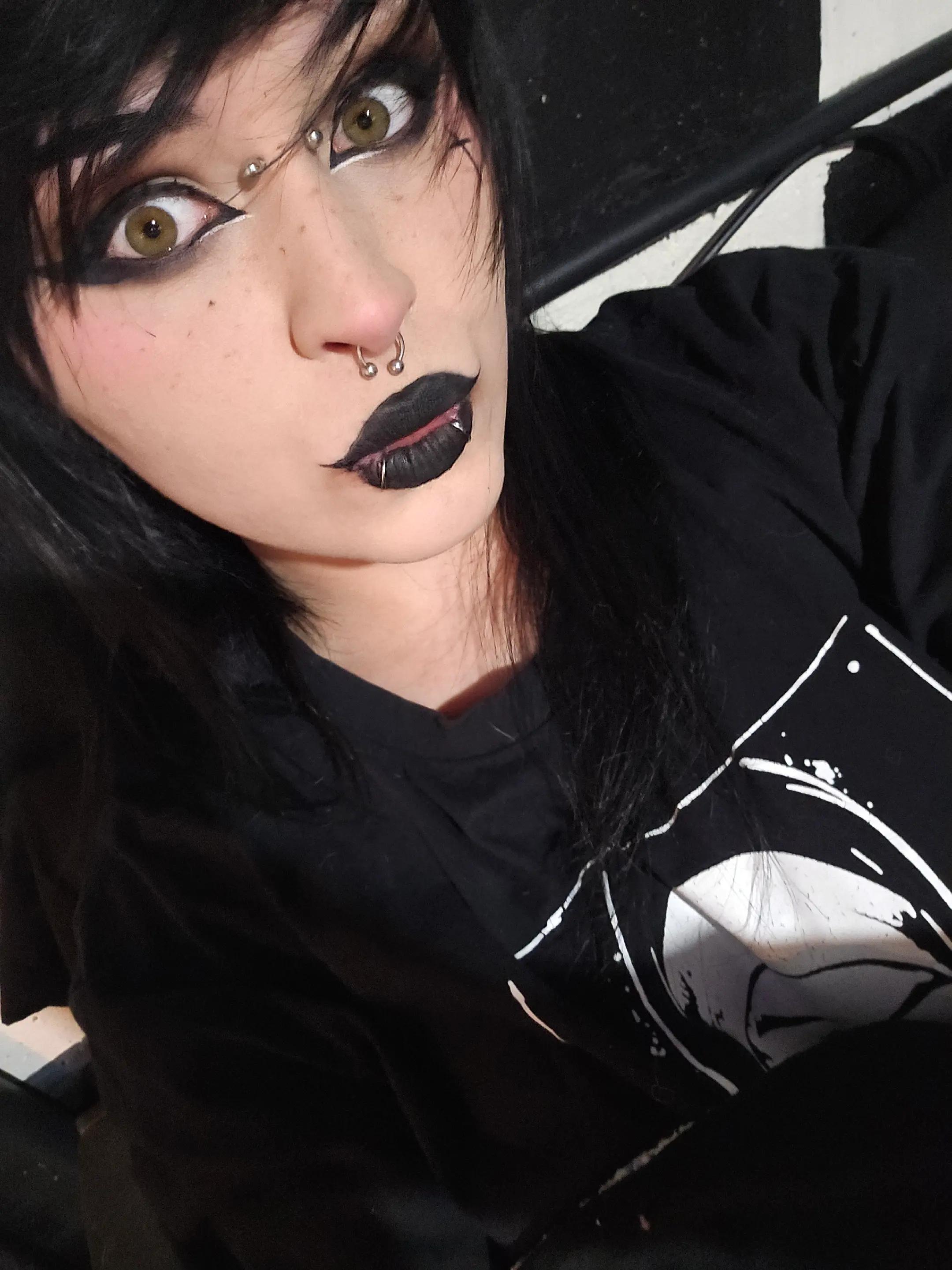 @⸸ᴾᴴᴵᴾᴴᴵ⸸