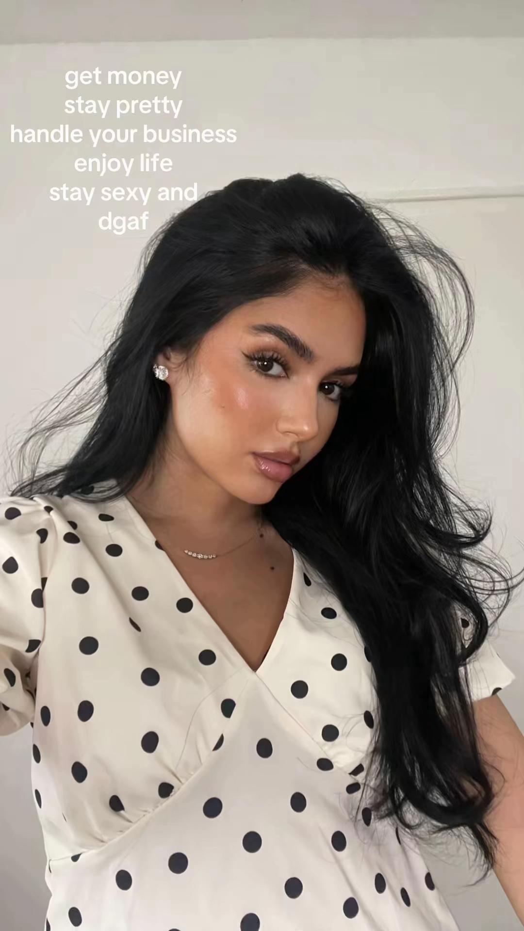 @𝗦𝗮𝗯𝗿𝗶𝗻𝗮 𝗕𝗵𝗱