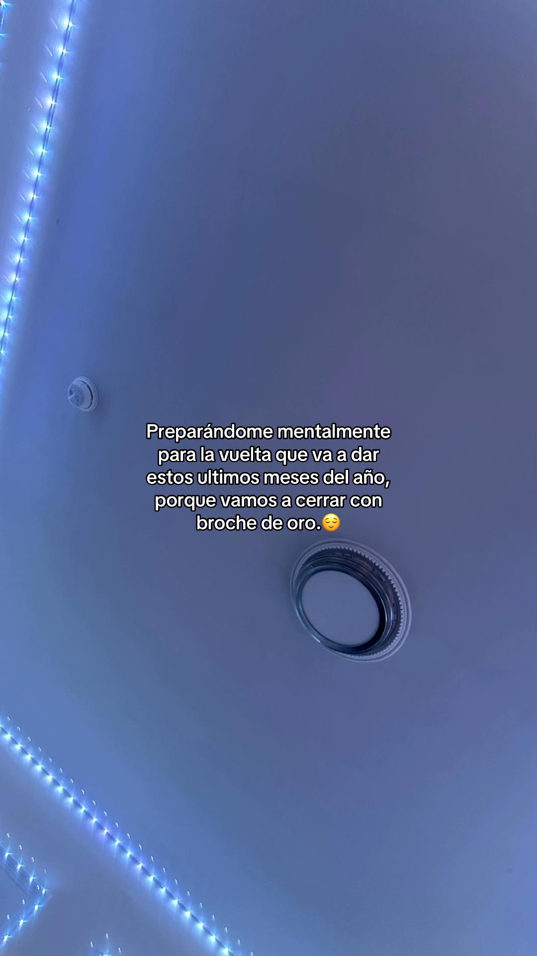 @Sky🦂