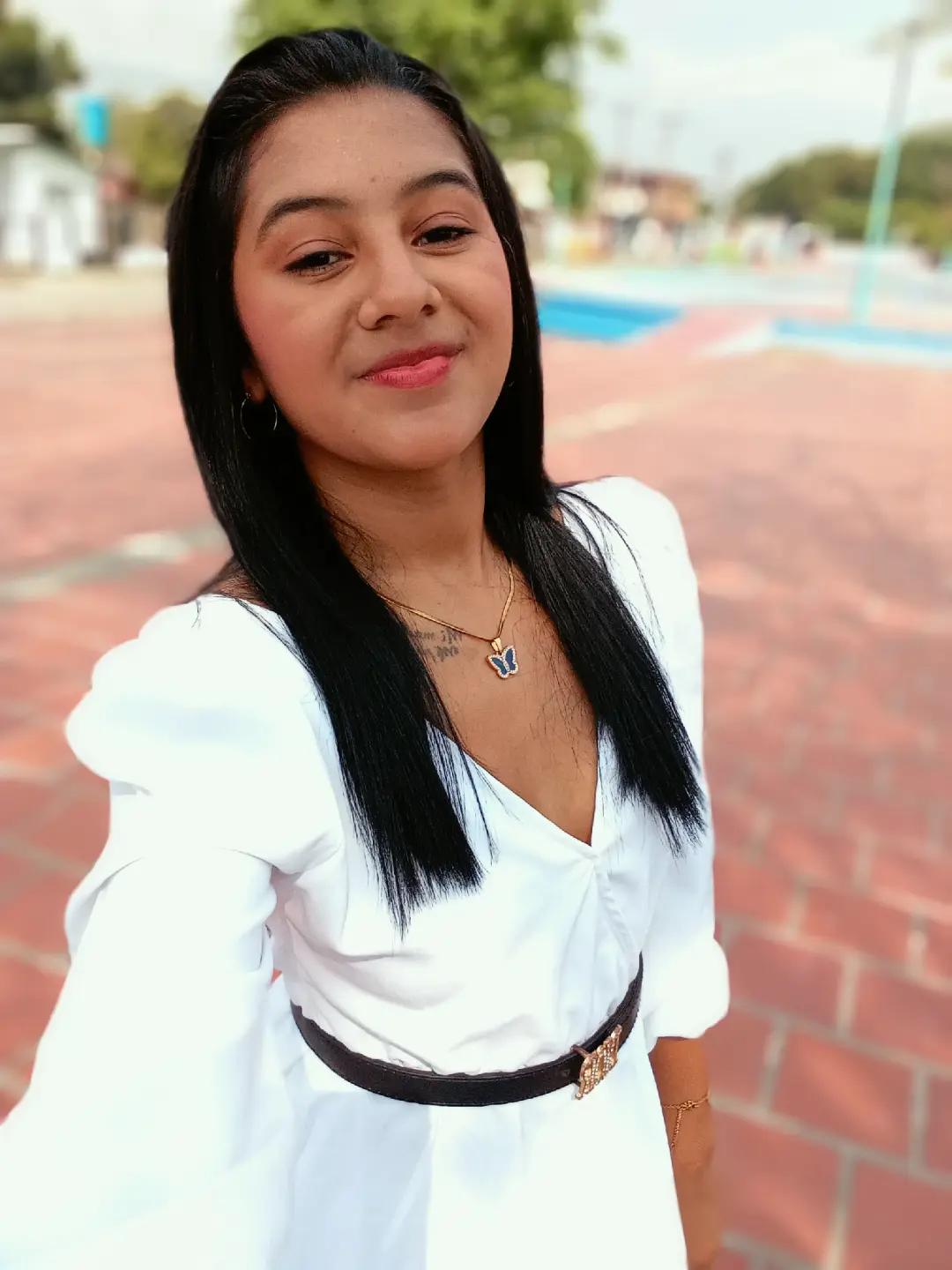 @🐢🍒𝓐𝓷𝓷𝓮𝓵𝔂𝓼🐢🍒