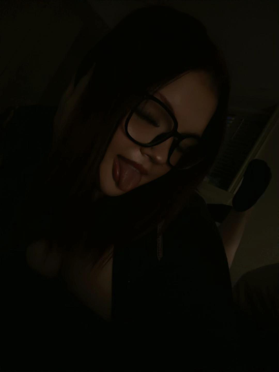 @livtofine