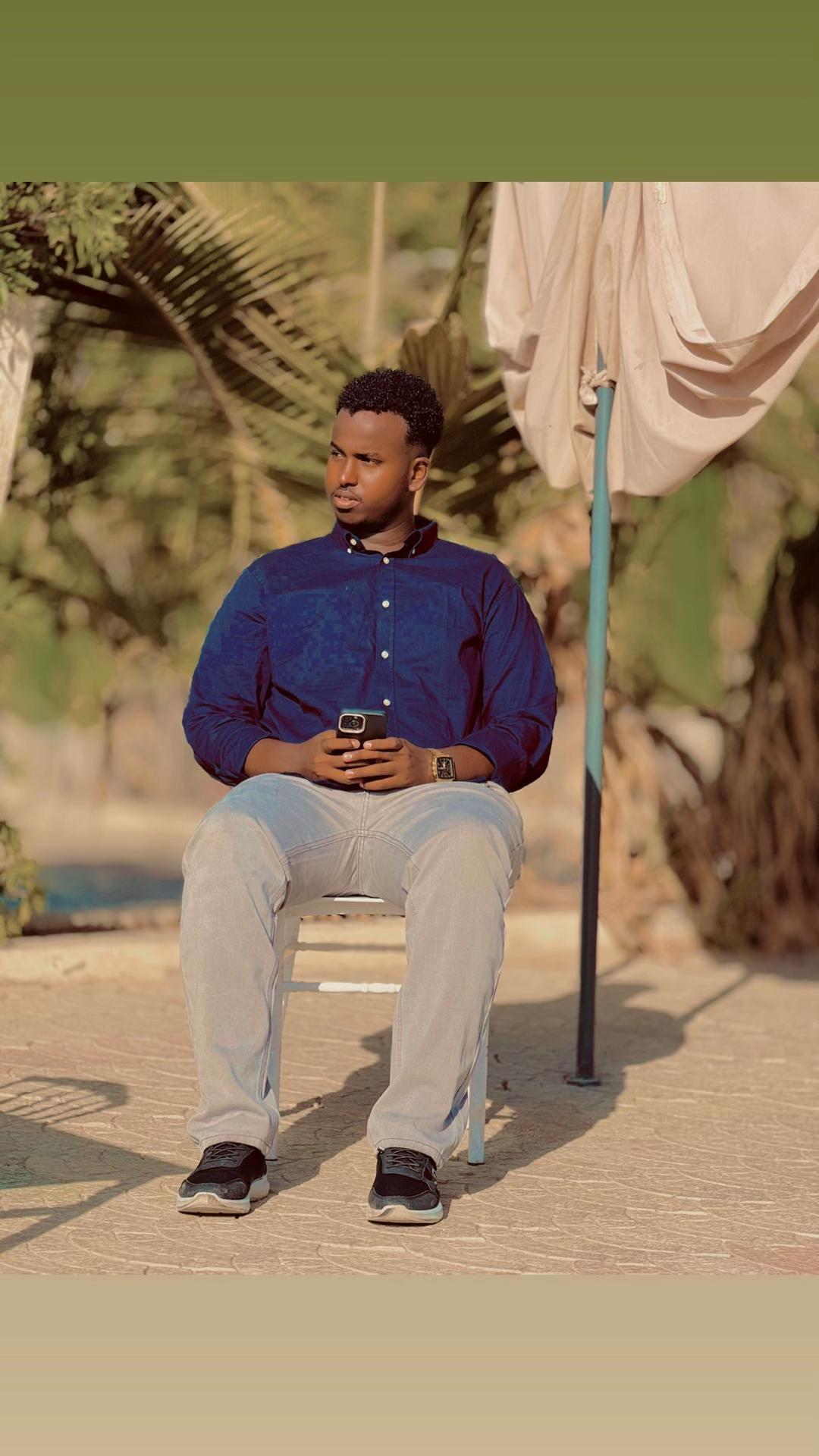 @Abdiaziz✨🤴🏾