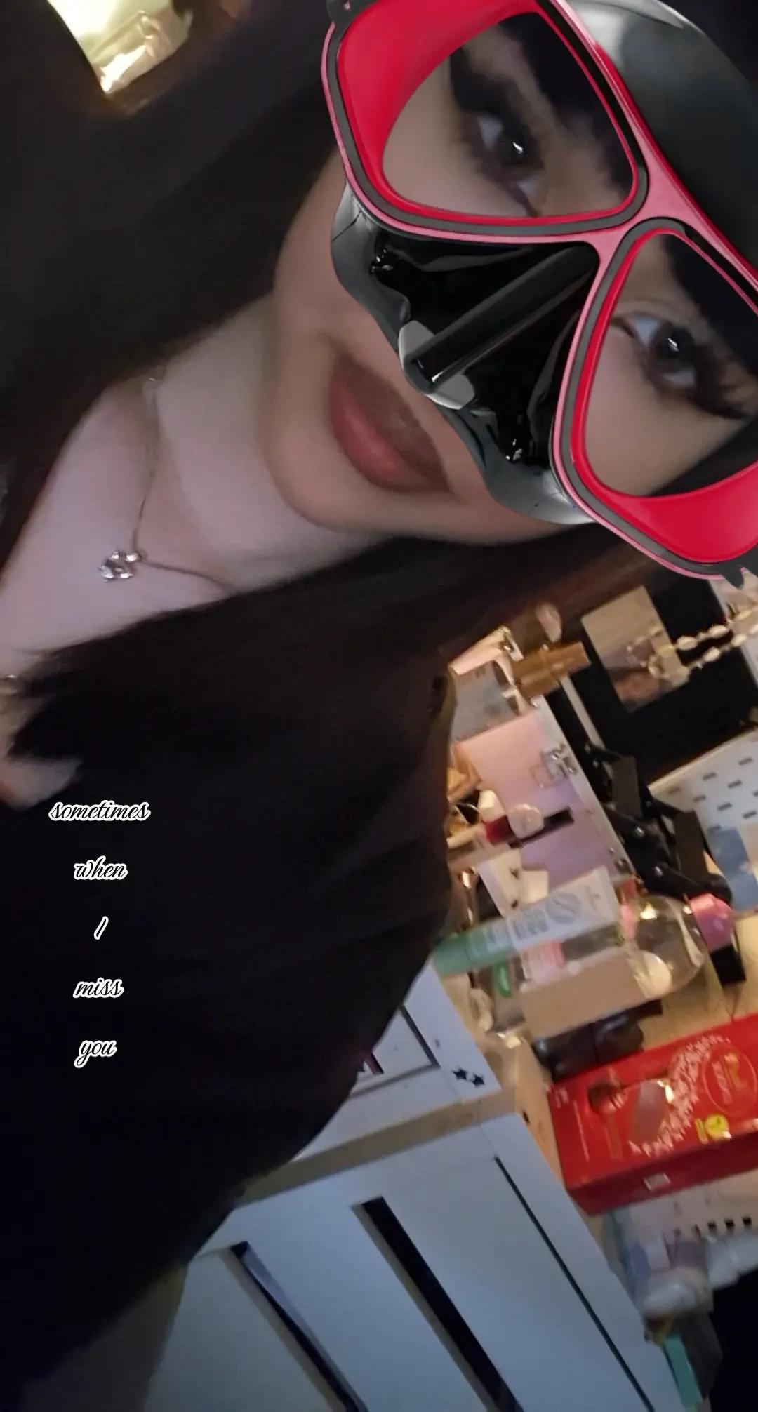@𝓒𝓾𝓹𝓲𝓭𝓼𝓢𝓸𝓶𝓮𝓸𝓷𝓮  💤