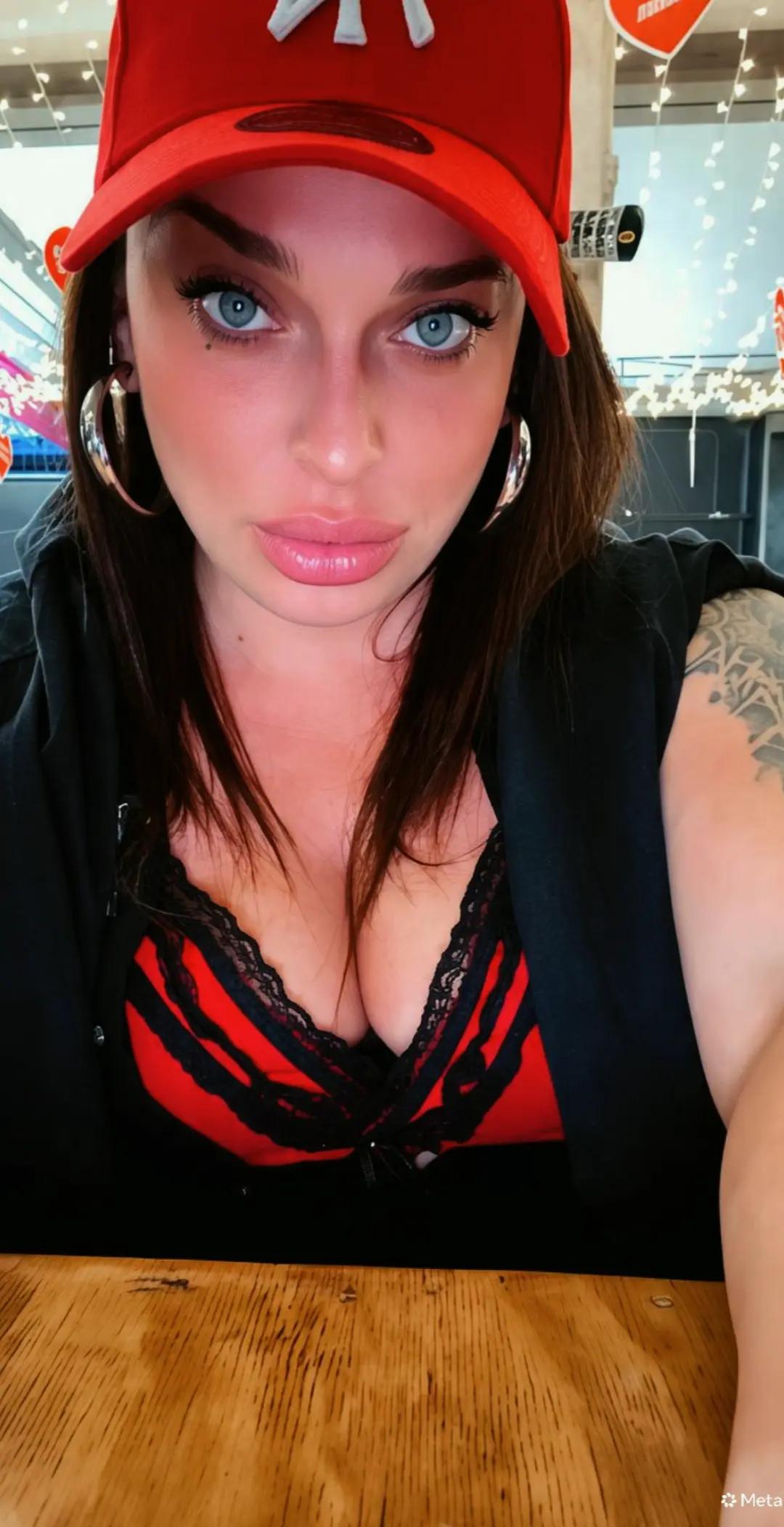 @Elisa83🌈