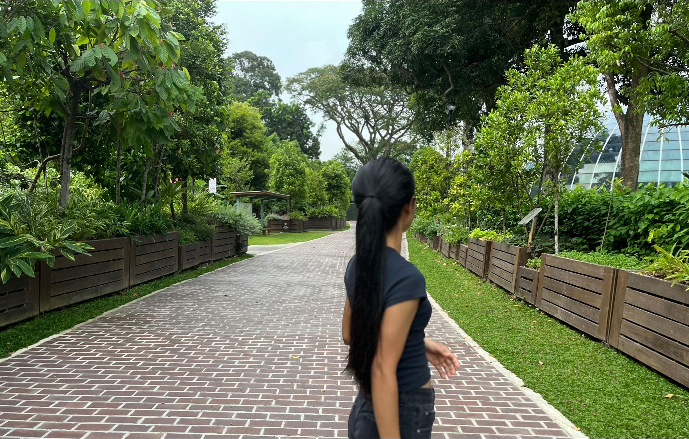 @SU SU KHAING