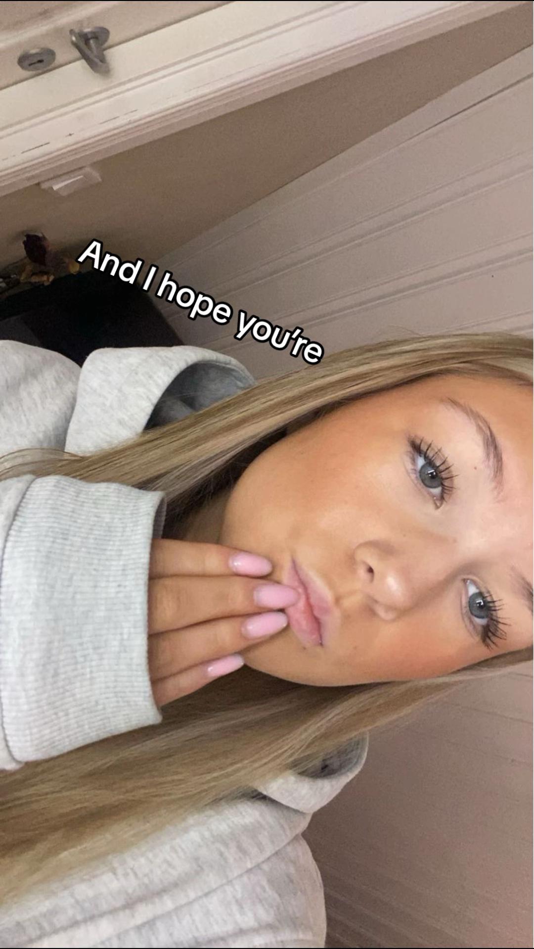 @Ella Grinde🇸🇪