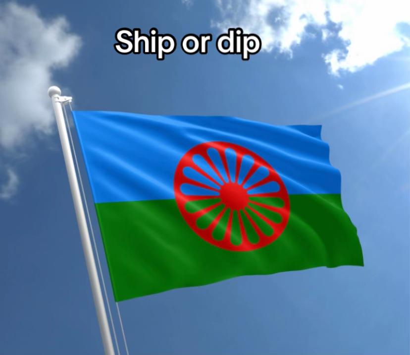 @Ship or dip😜