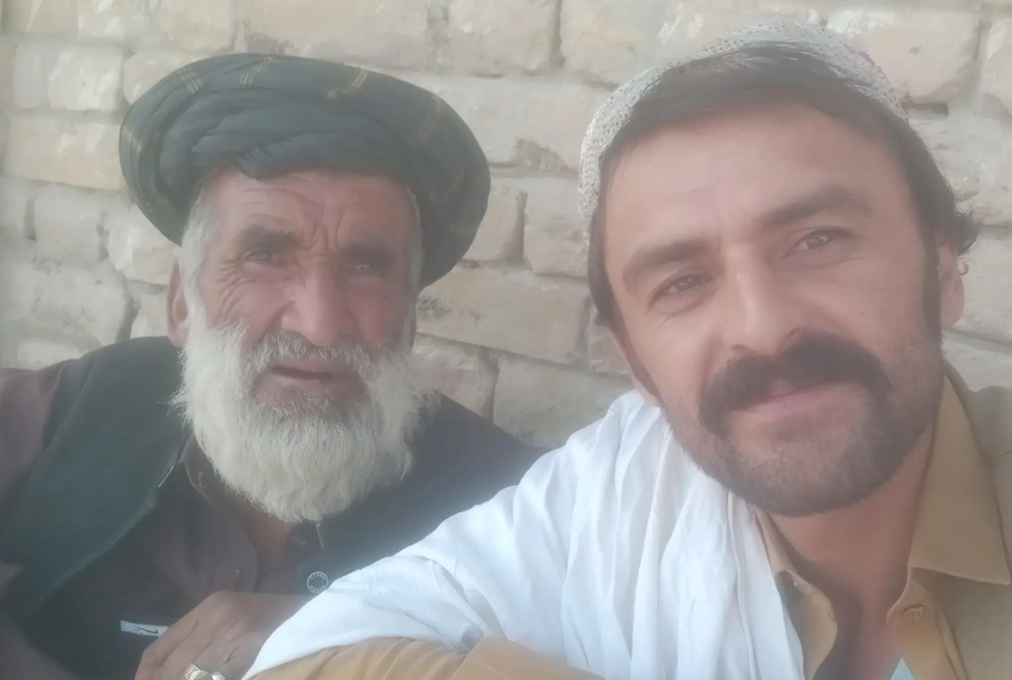 @izatullah2800