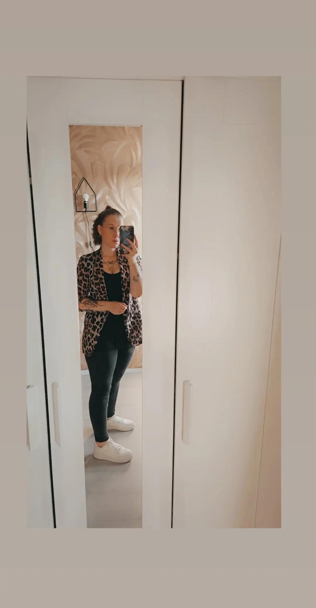 @𝕬𝖓𝖉𝖗𝖊𝖆 | 𝕸𝖔𝖒𝖔𝖋𝟐 |