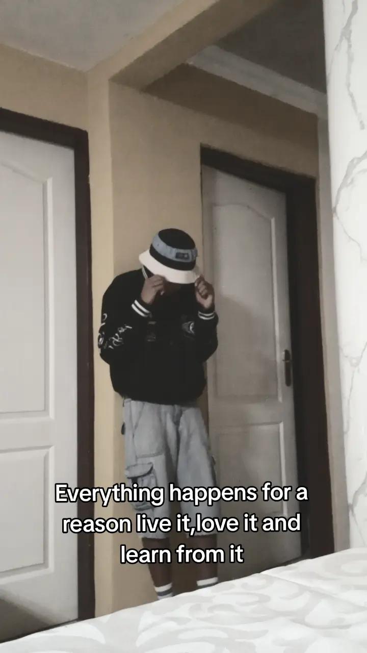 @CYVI*